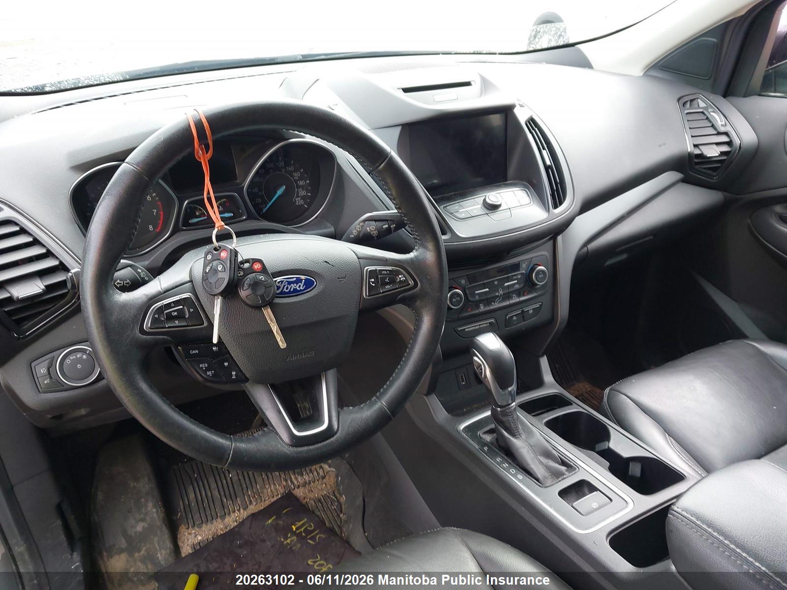 FORD ESCAPE image 11