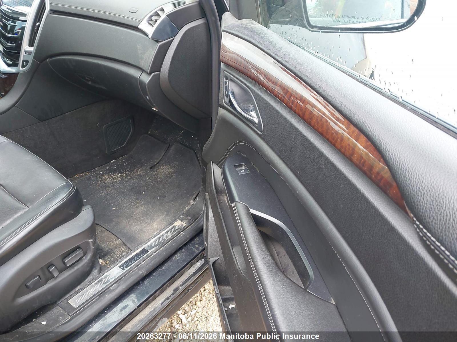 CADILLAC SRX image 5