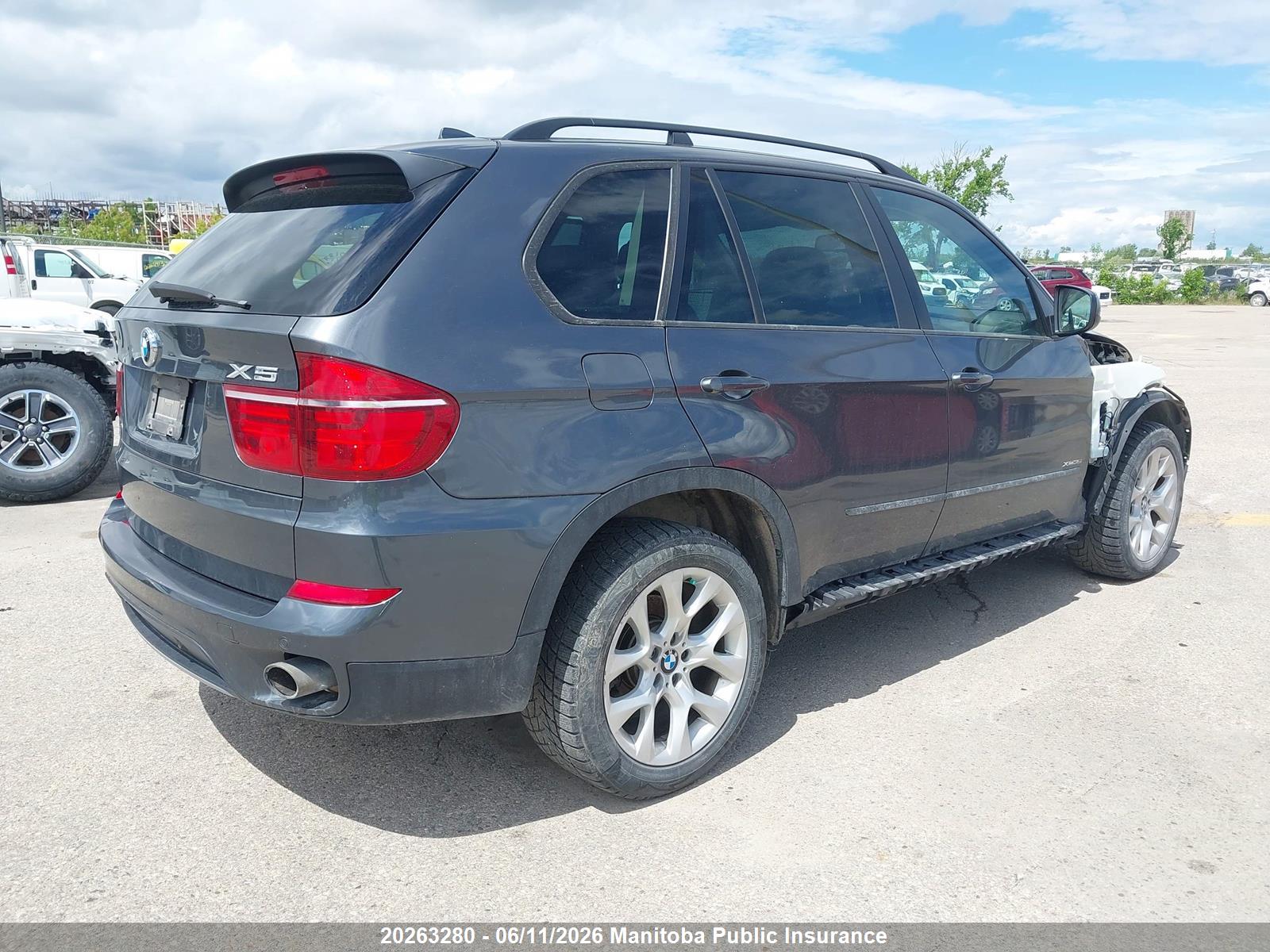 BMW X5 image 4