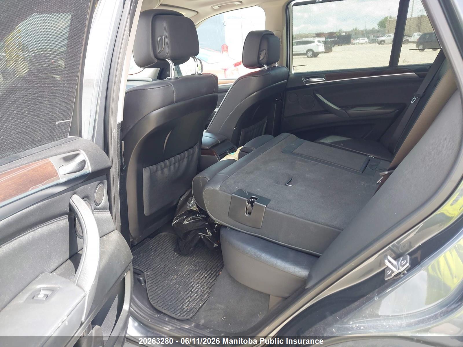 BMW X5 image 8