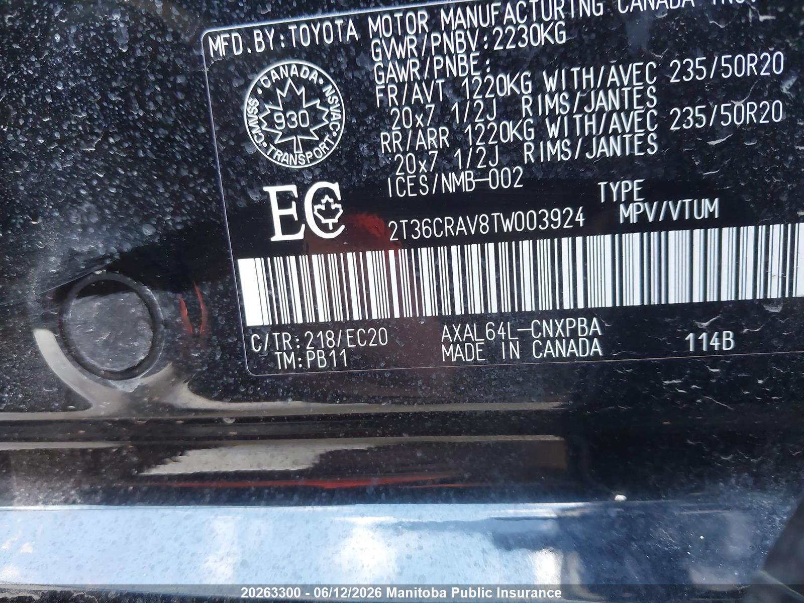 TOYOTA RAV4 image 8
