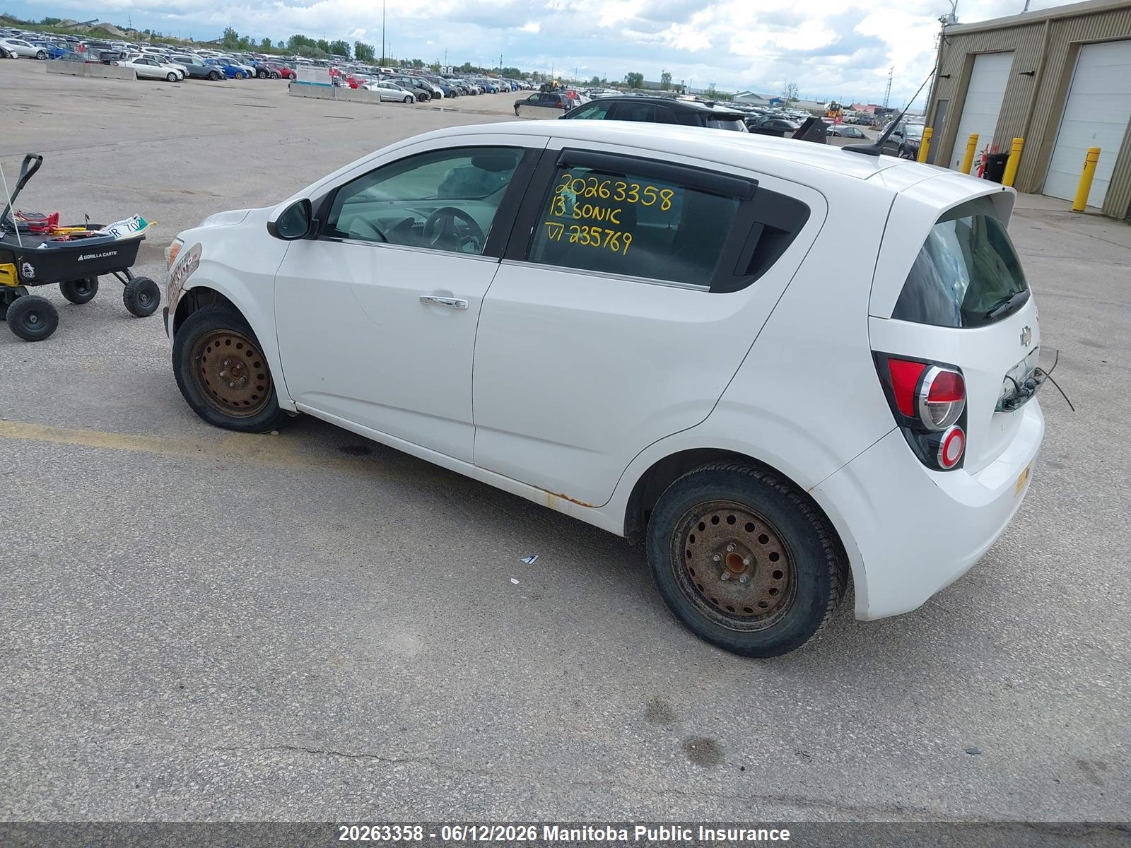 CHEVROLET SONIC image 3