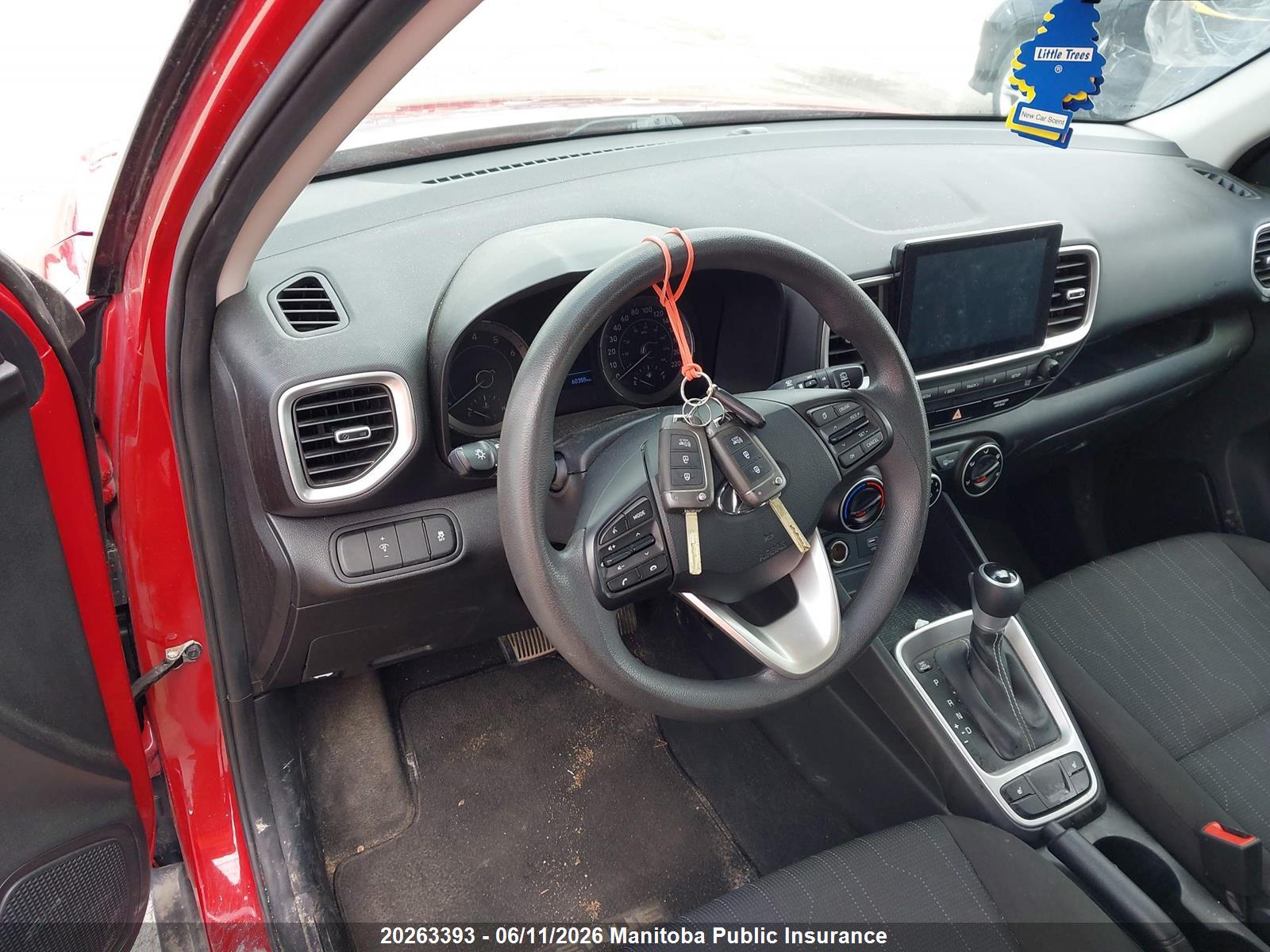 HYUNDAI VENUE image 11