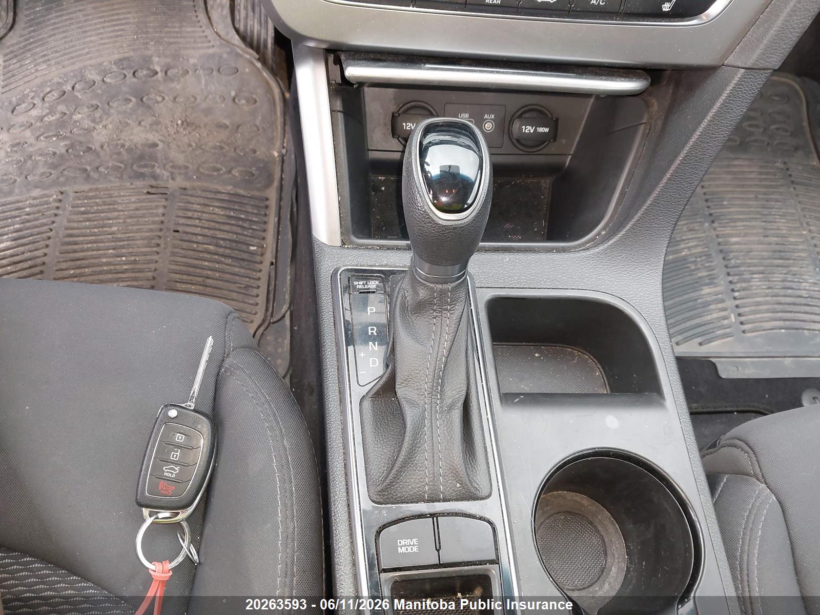 HYUNDAI SONATA image 10