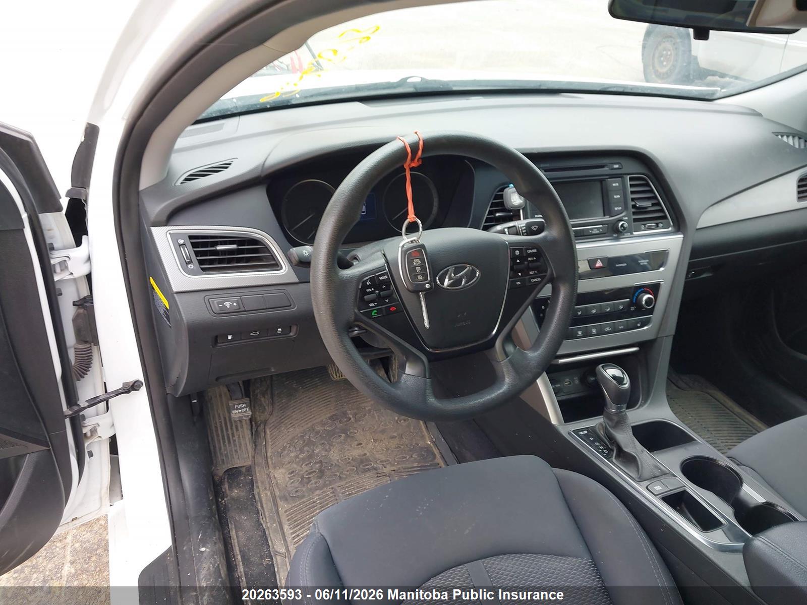 HYUNDAI SONATA image 11