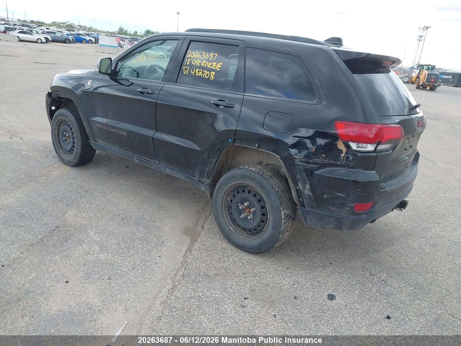 JEEP GRAND image 3