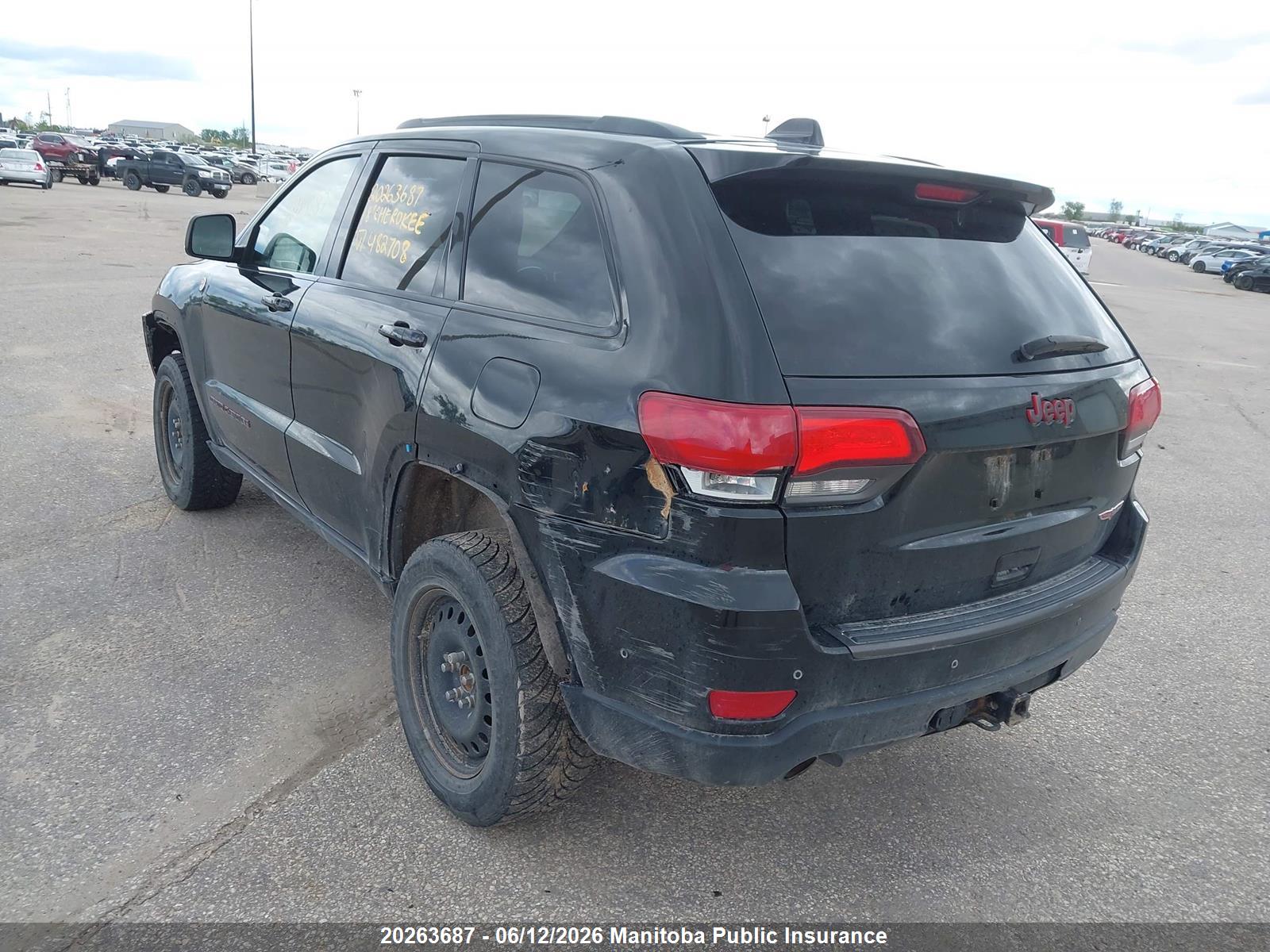 JEEP GRAND image 6