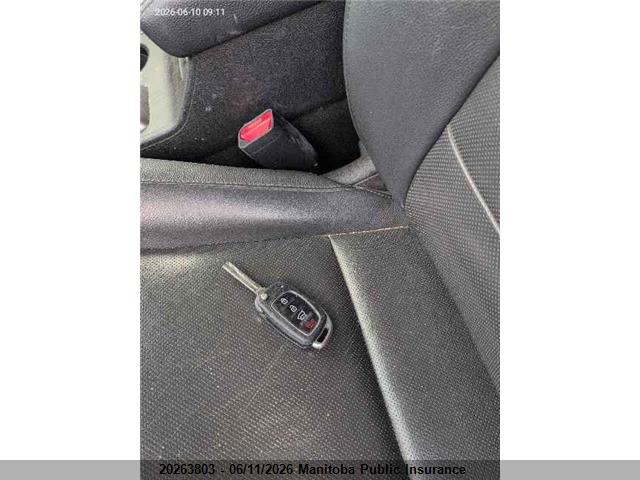 HYUNDAI TUCSON image 11
