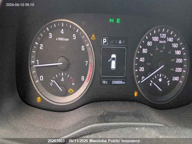 HYUNDAI TUCSON image 7