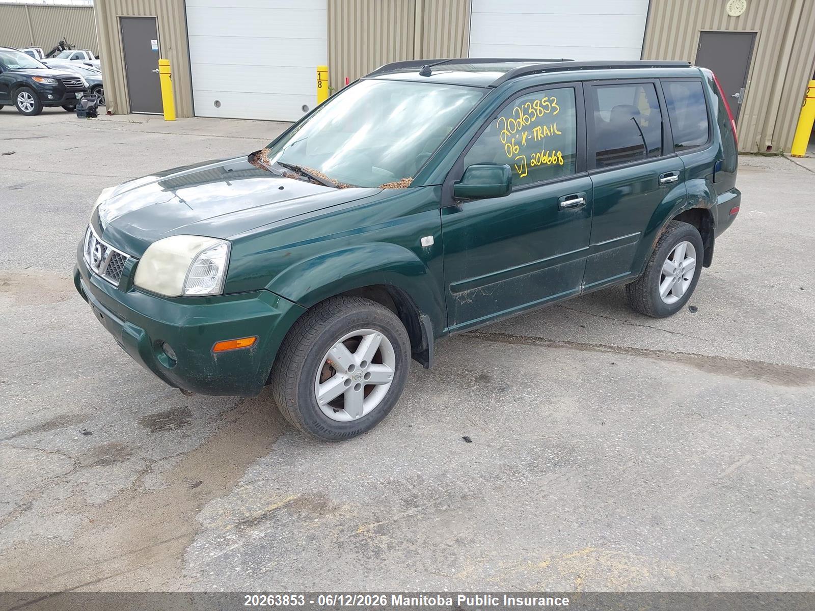 NISSAN X-TRAIL image 2