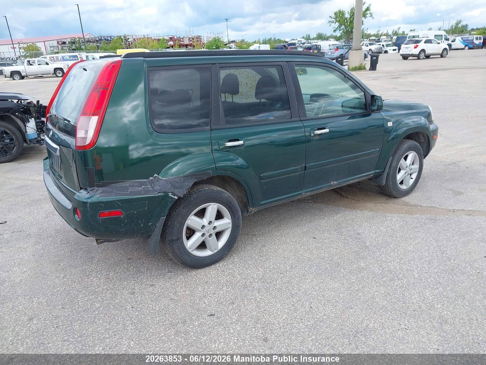 NISSAN X-TRAIL image 4