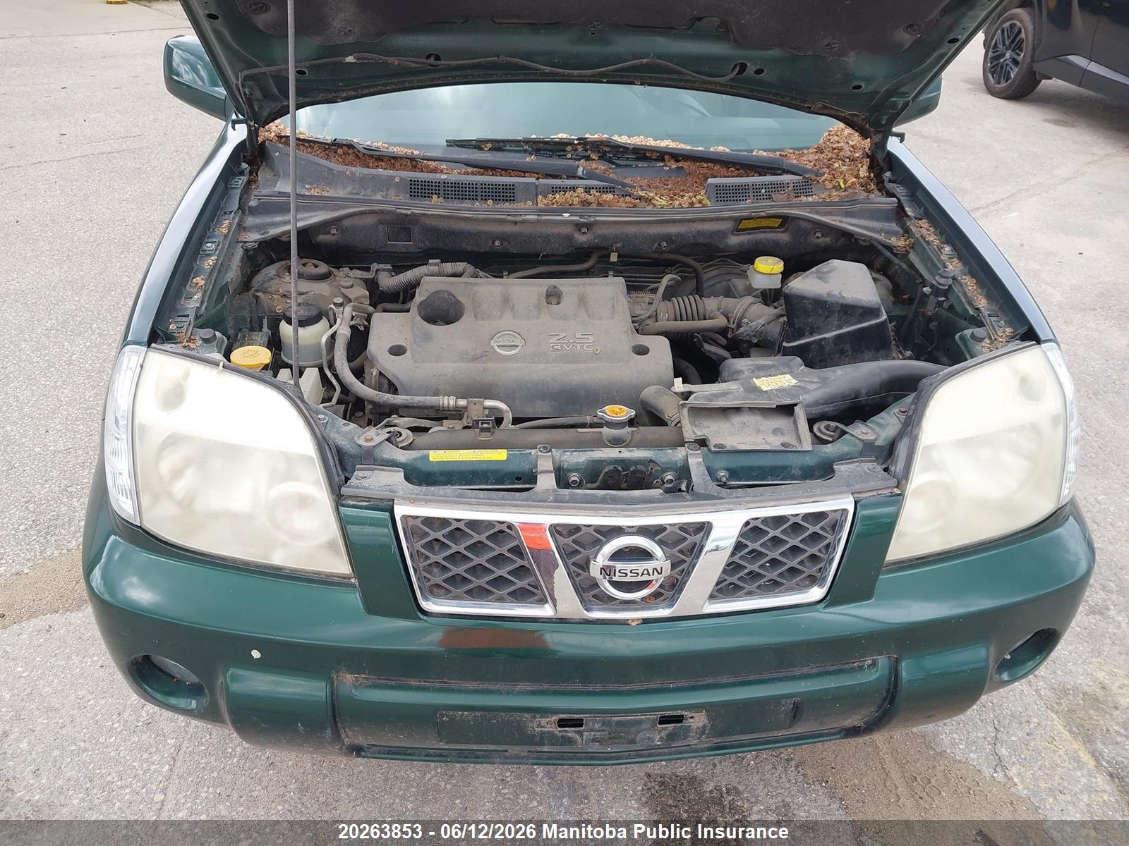 NISSAN X-TRAIL image 9