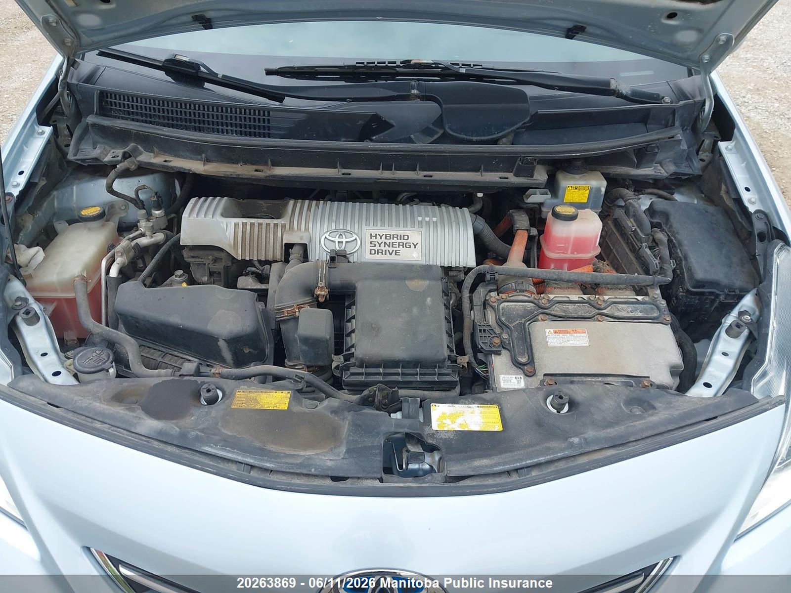 TOYOTA PRIUS image 10