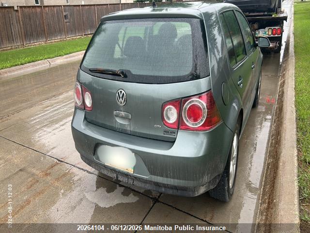 VOLKSWAGEN GOLF image 4