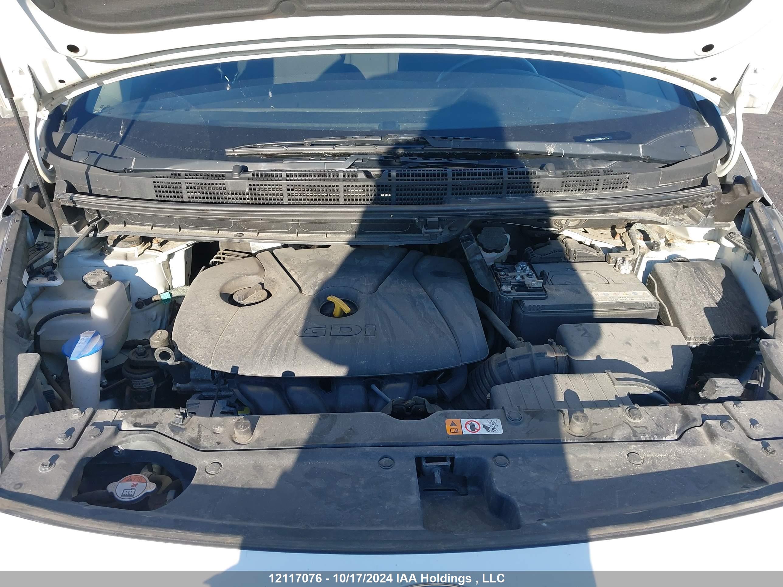 KIA RONDO image 10