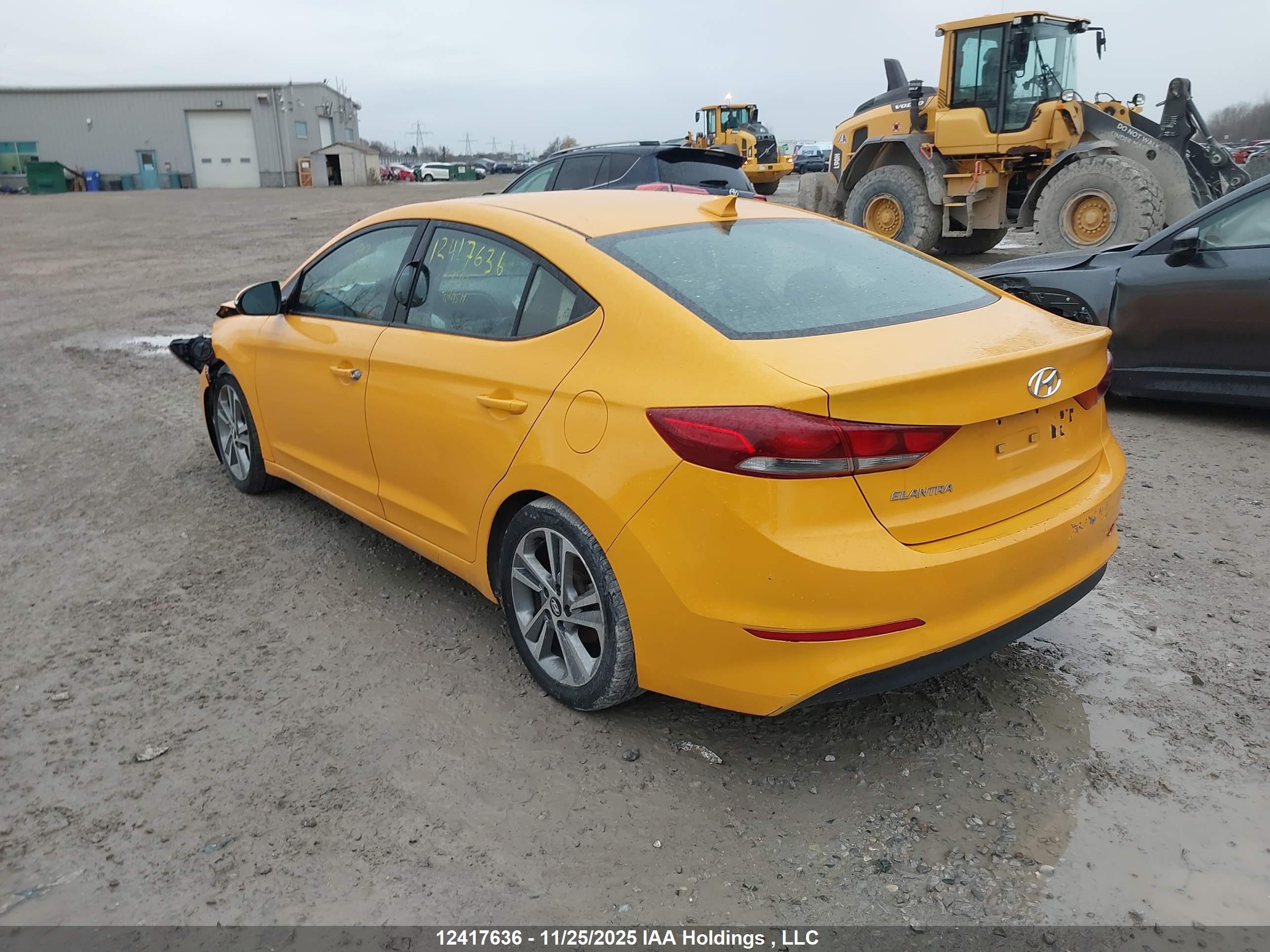 HYUNDAI ELANTRA image 3
