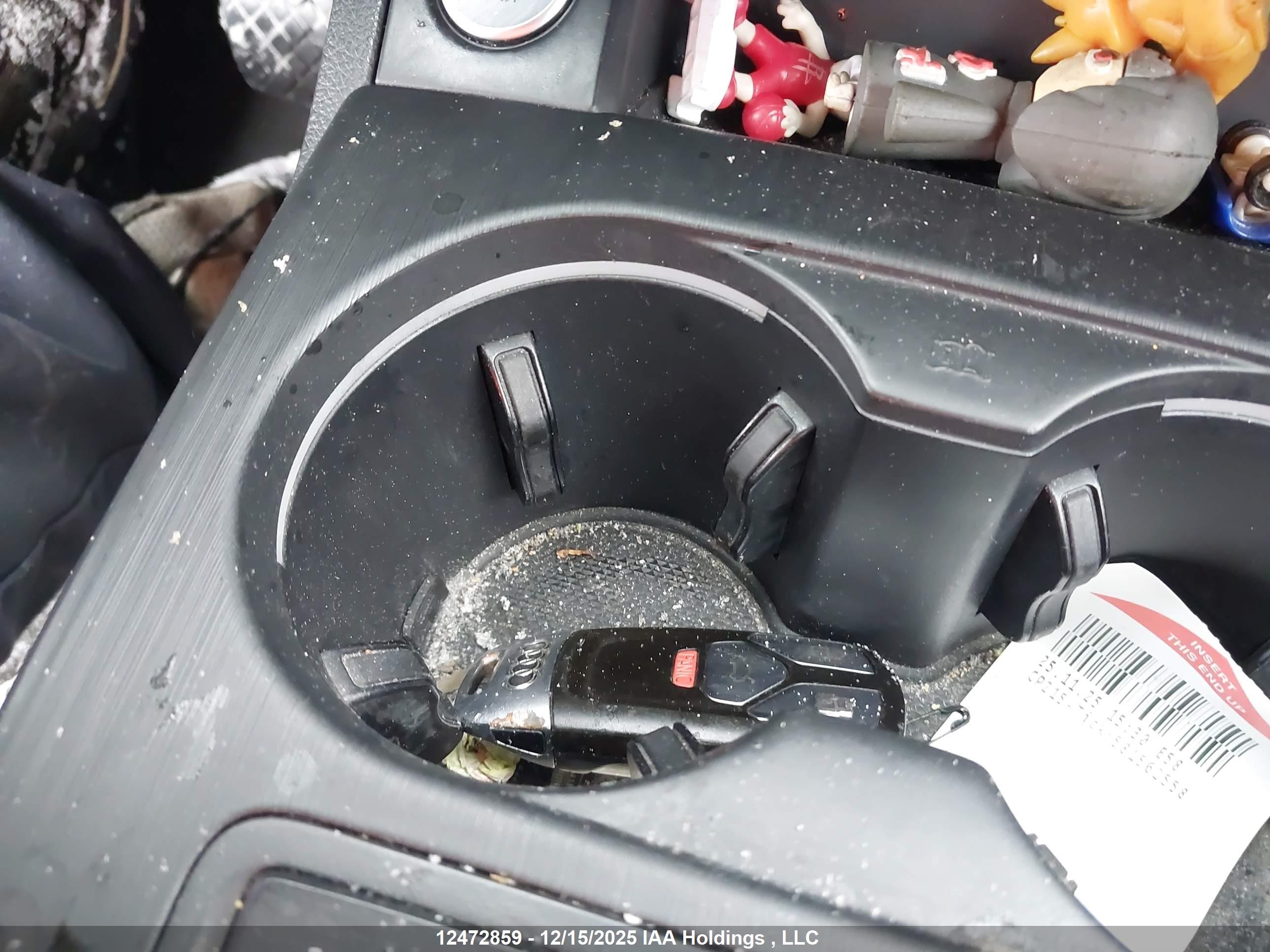 AUDI A4 image 11