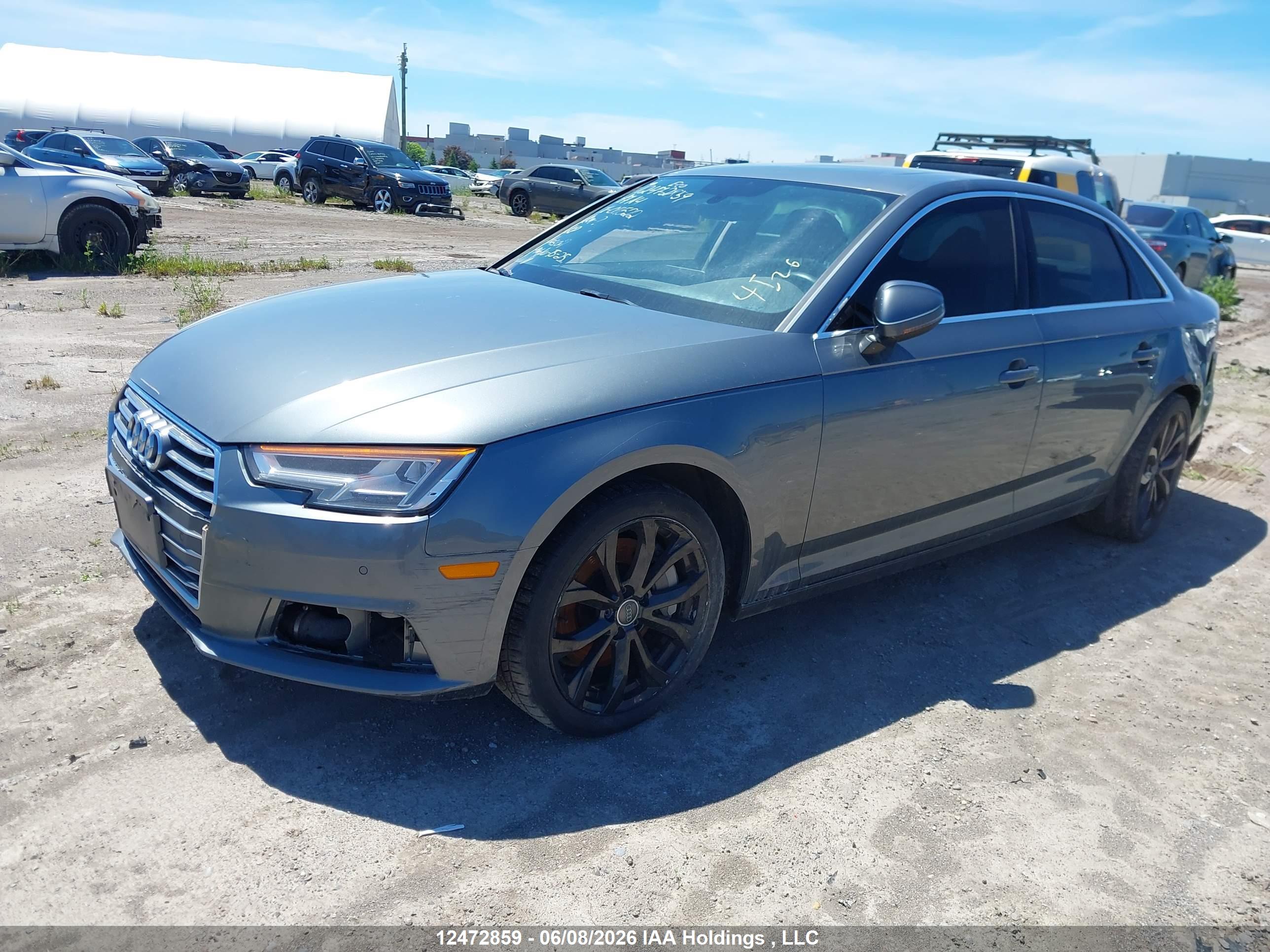 AUDI A4 image 2