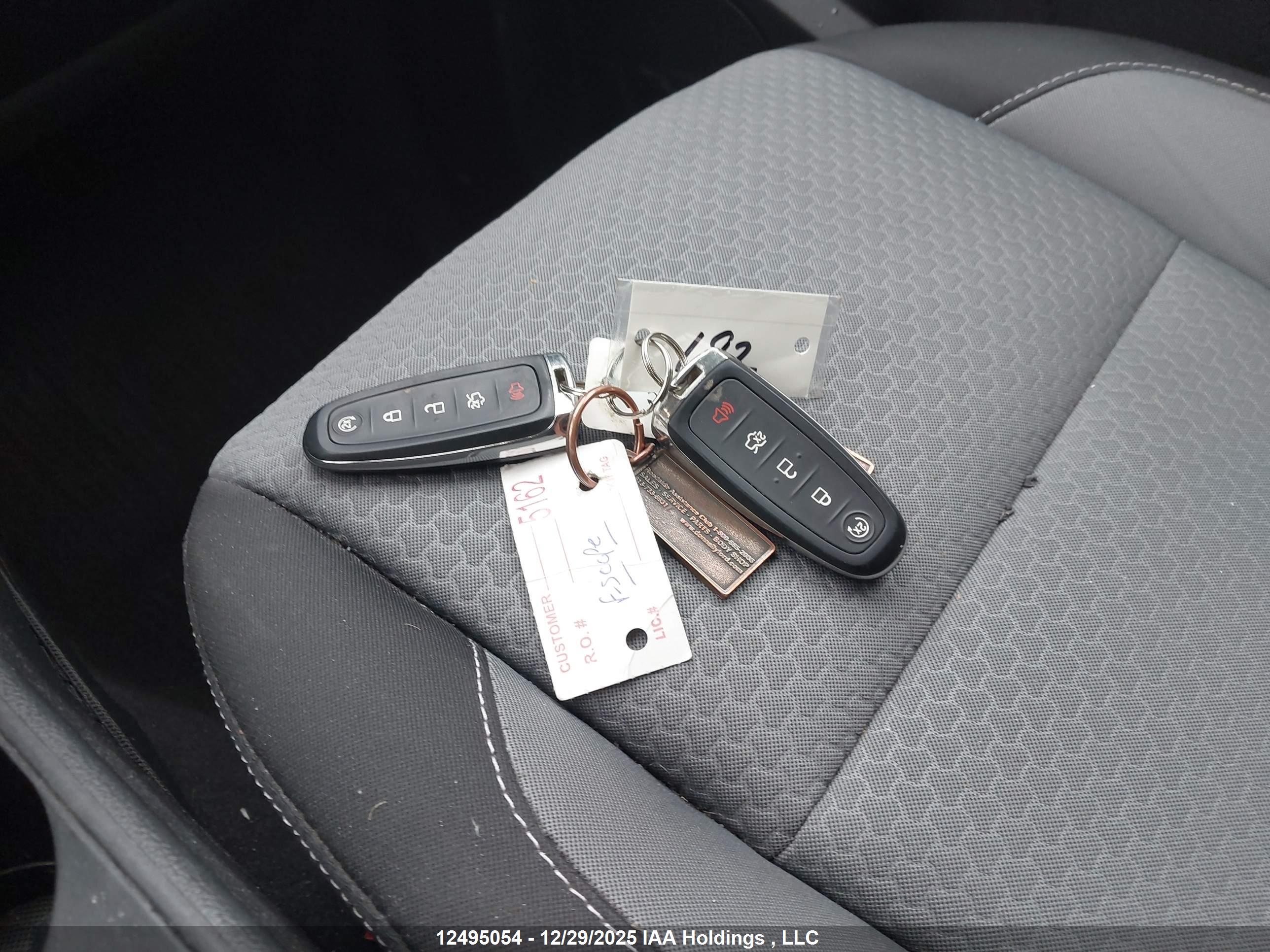 FORD ESCAPE image 11