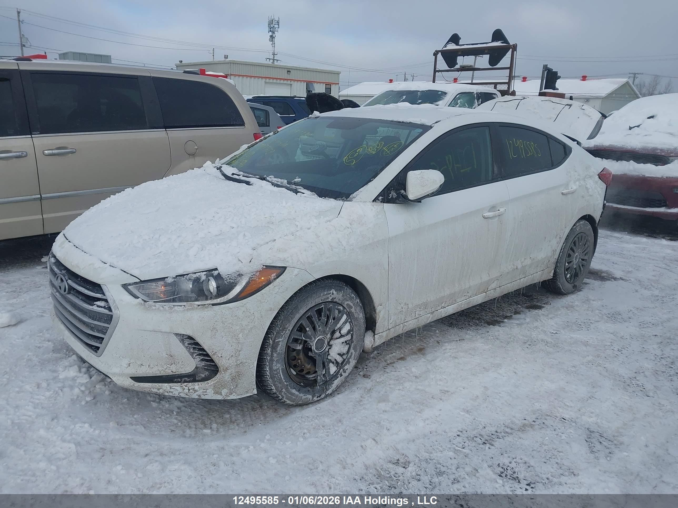 HYUNDAI ELANTRA image 2