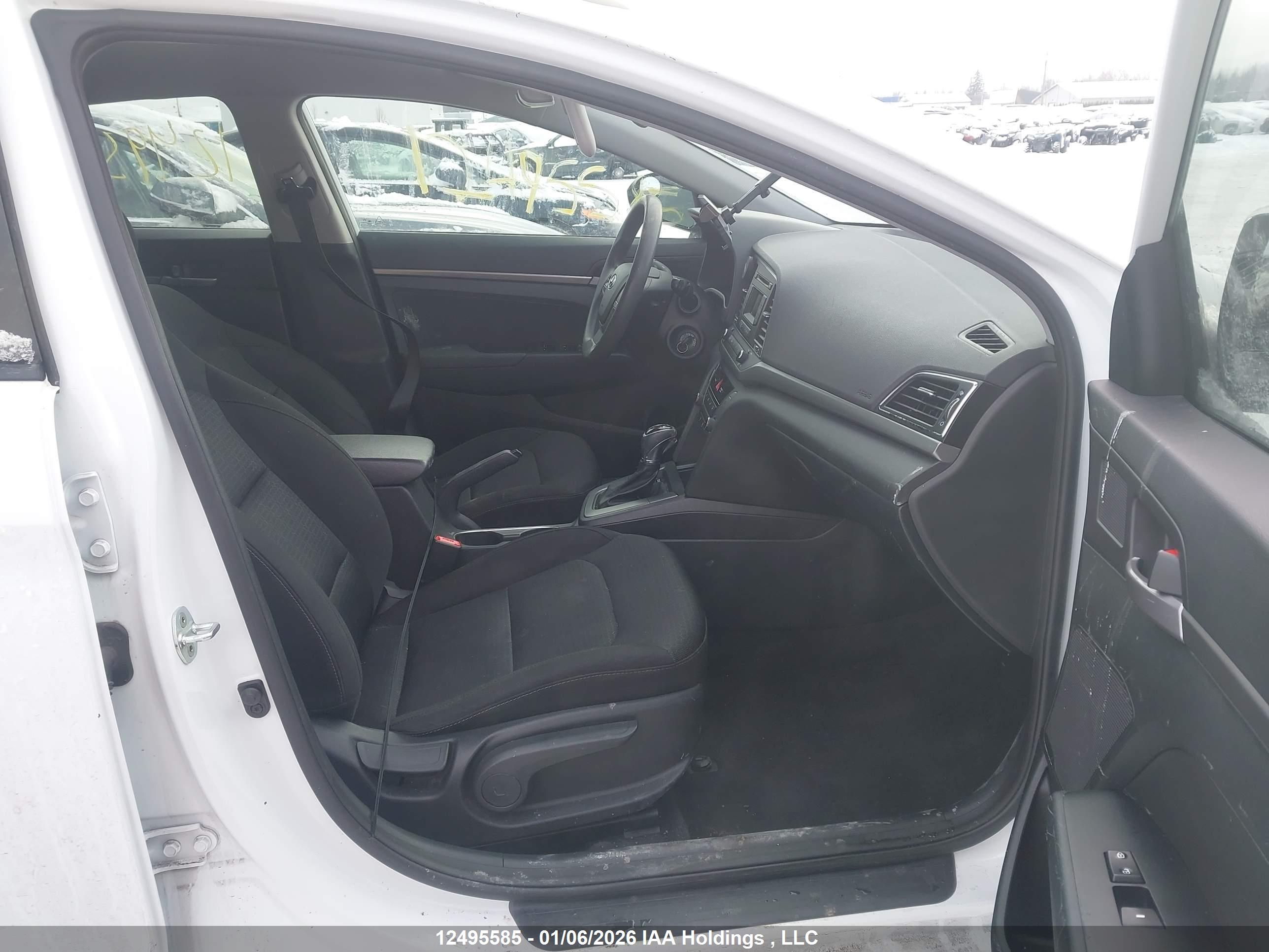 HYUNDAI ELANTRA image 5