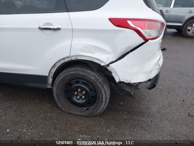 FORD ESCAPE image 7