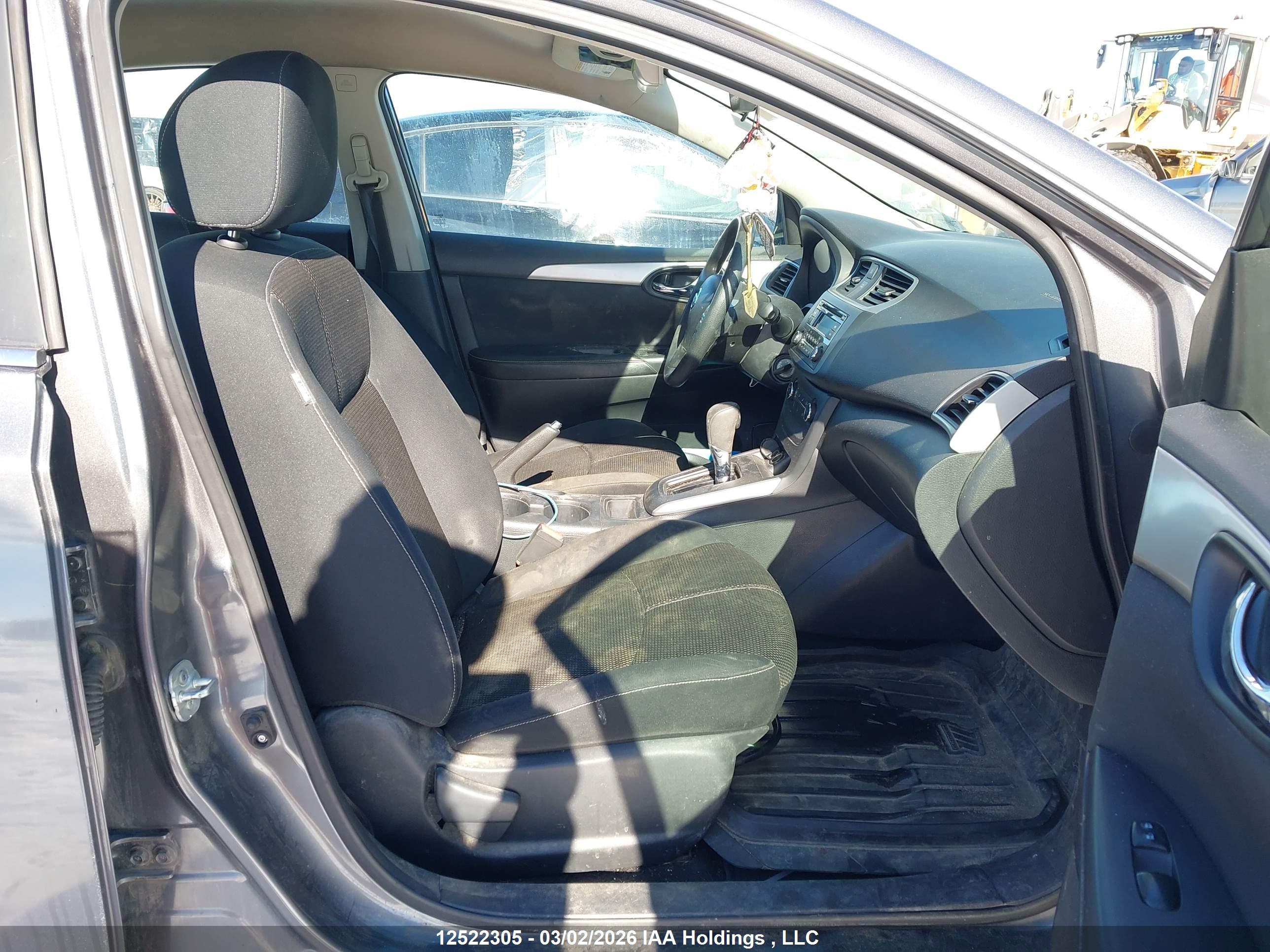 NISSAN SENTRA image 5