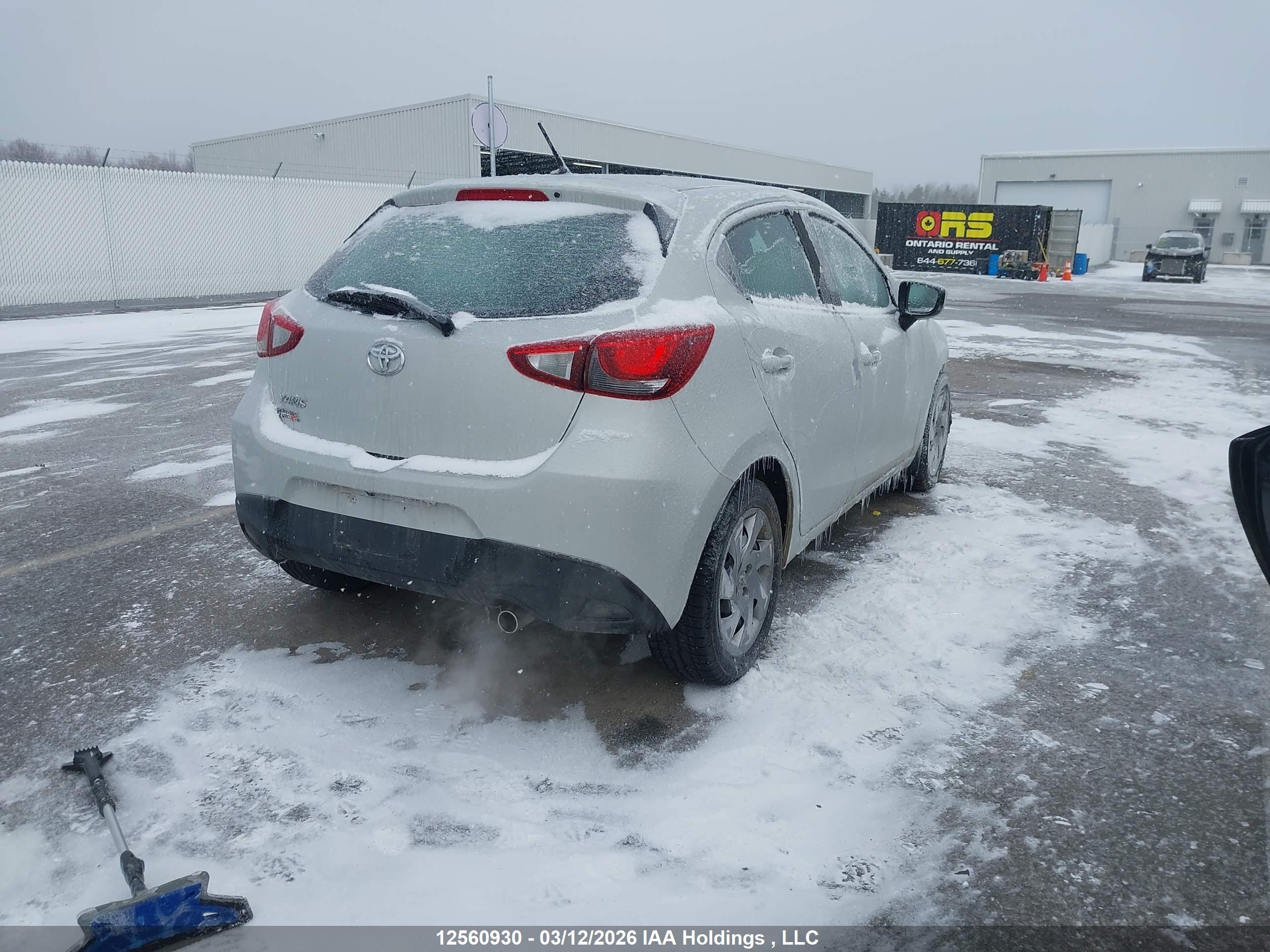 TOYOTA YARIS image 4