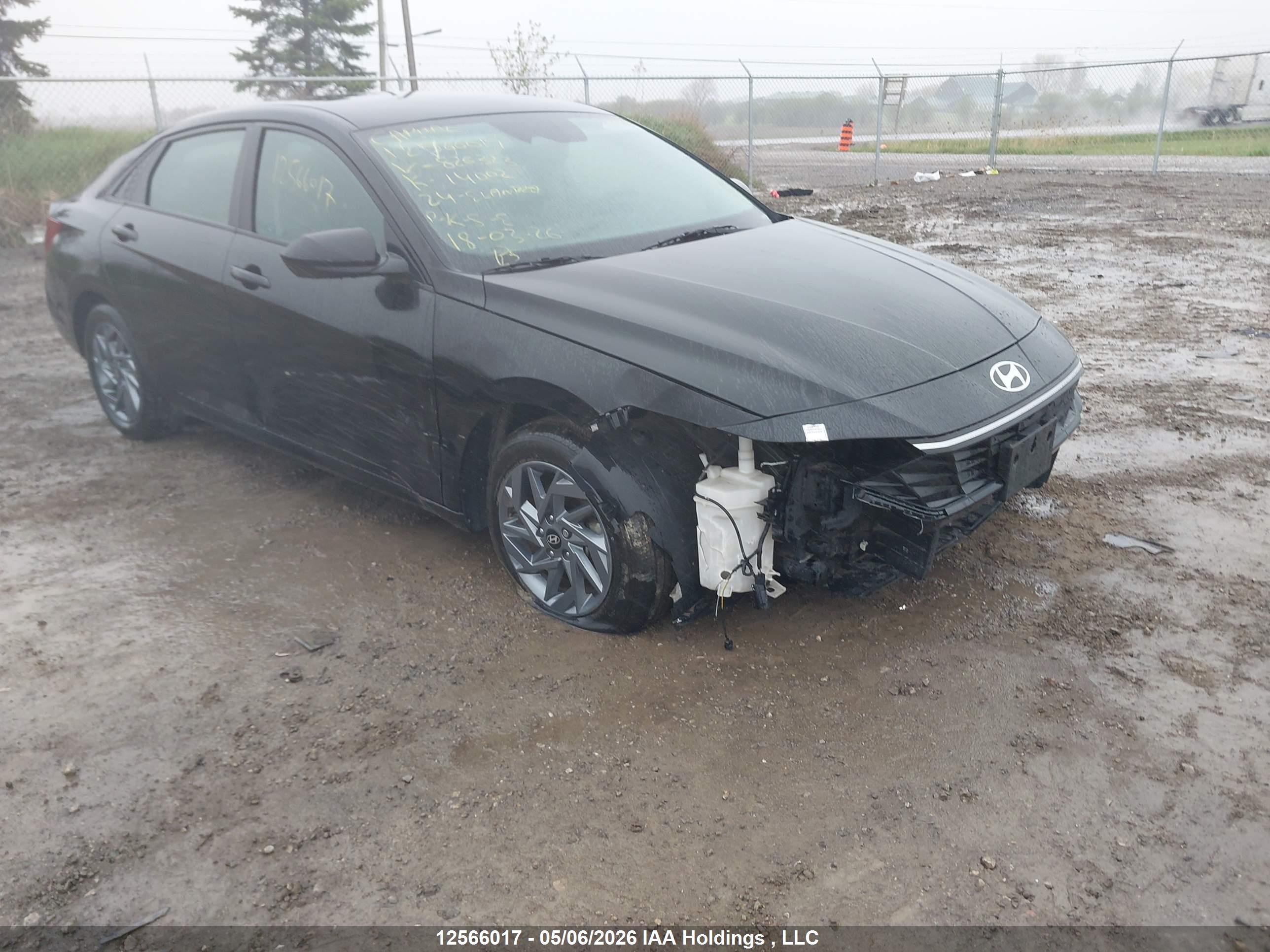 HYUNDAI ELANTRA image 6