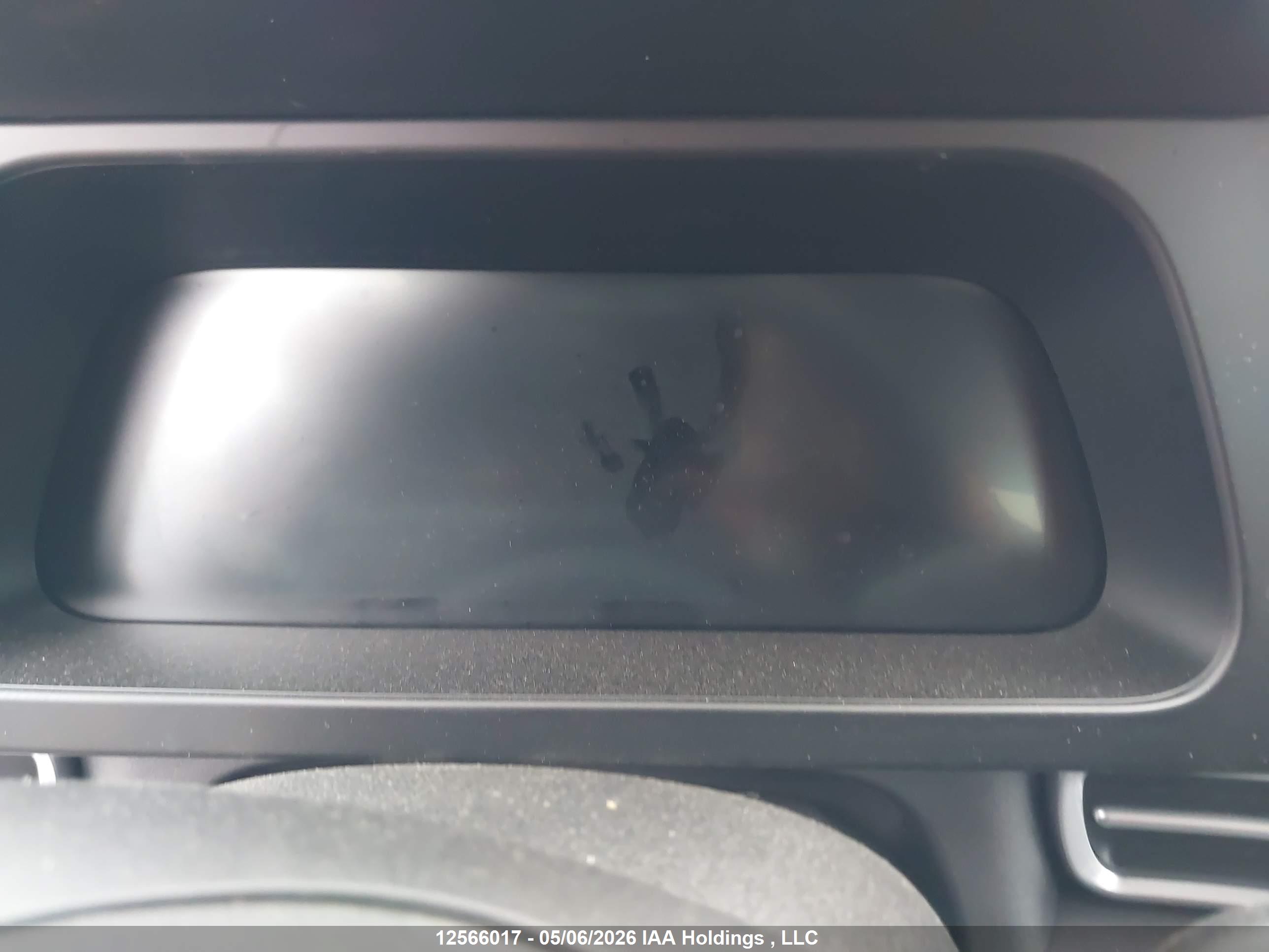 HYUNDAI ELANTRA image 7