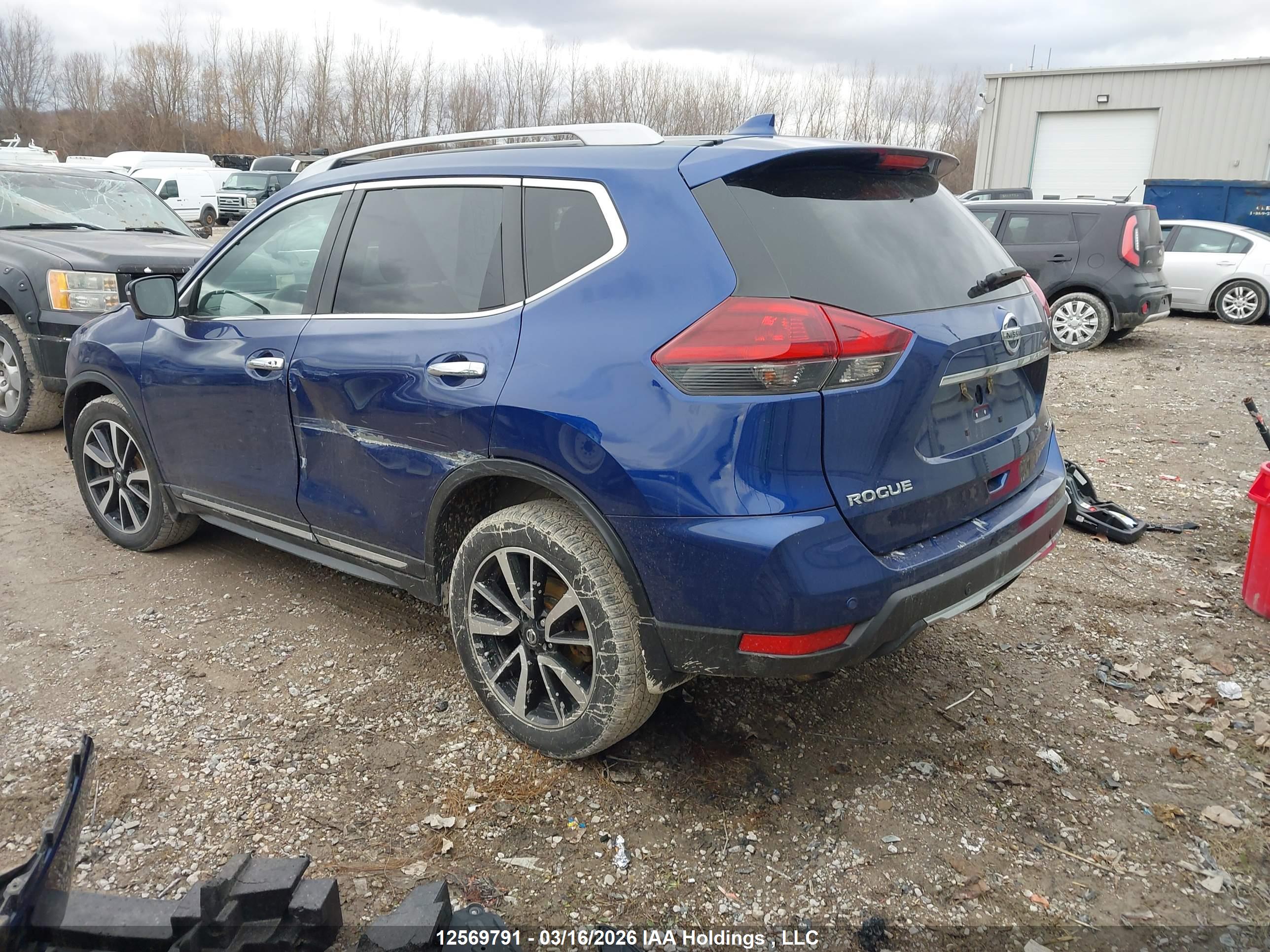 NISSAN ROGUE image 3
