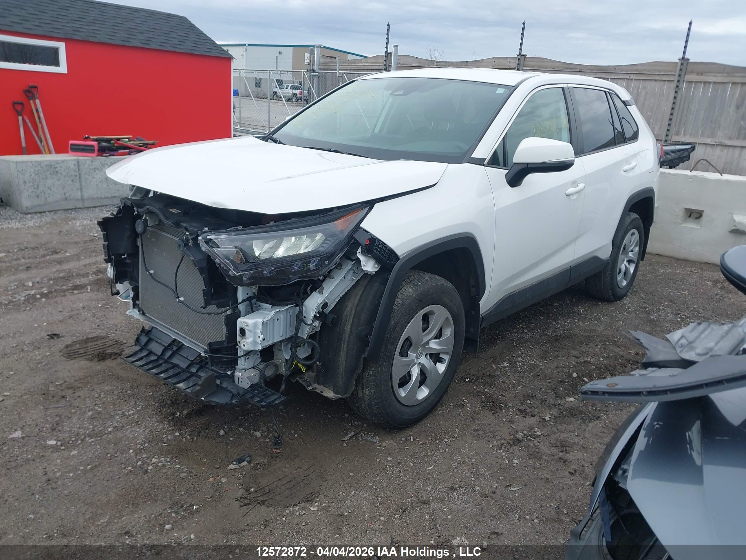 TOYOTA RAV4 image 2