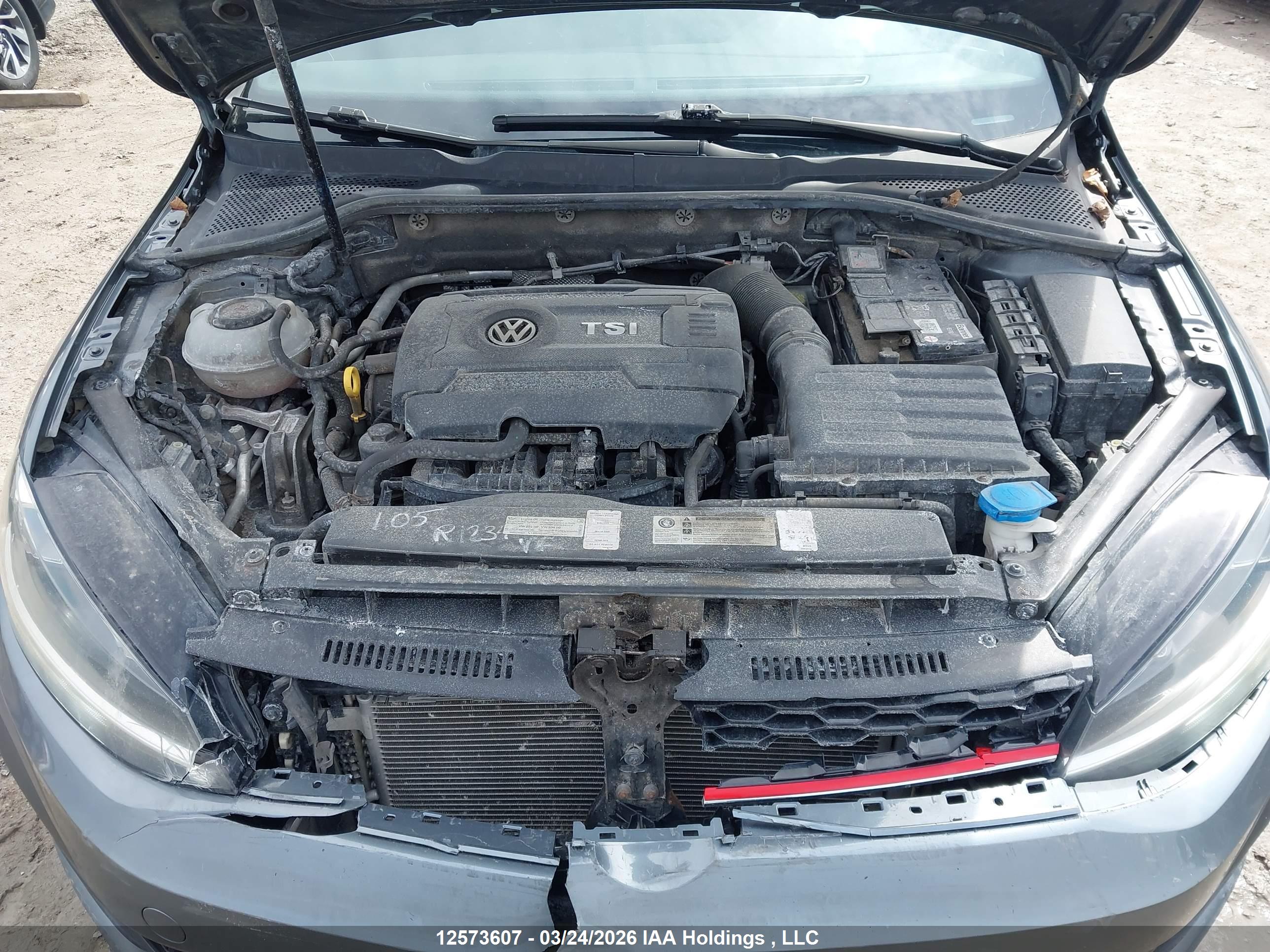 VOLKSWAGEN GTI image 10