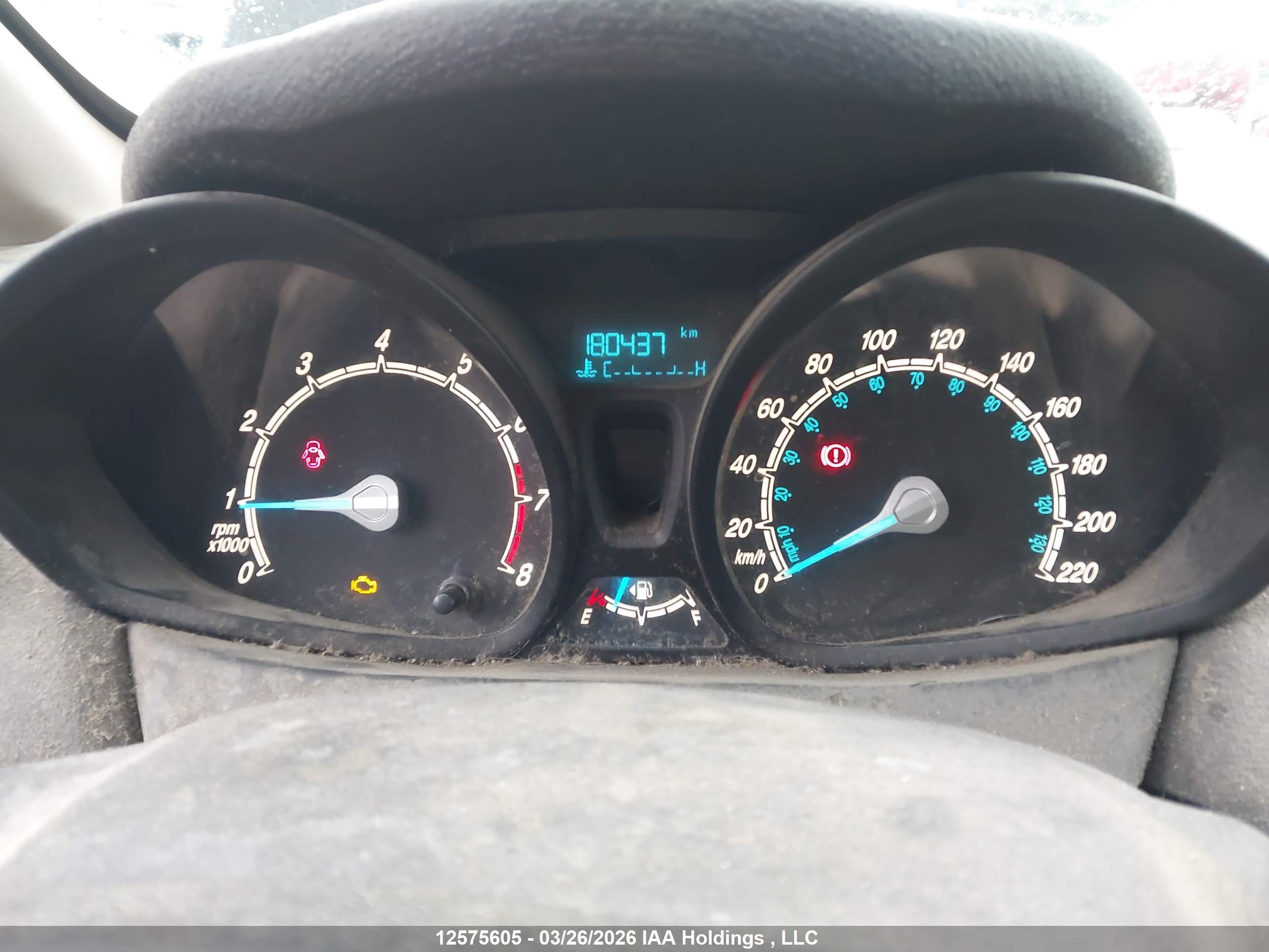 FORD FIESTA image 7