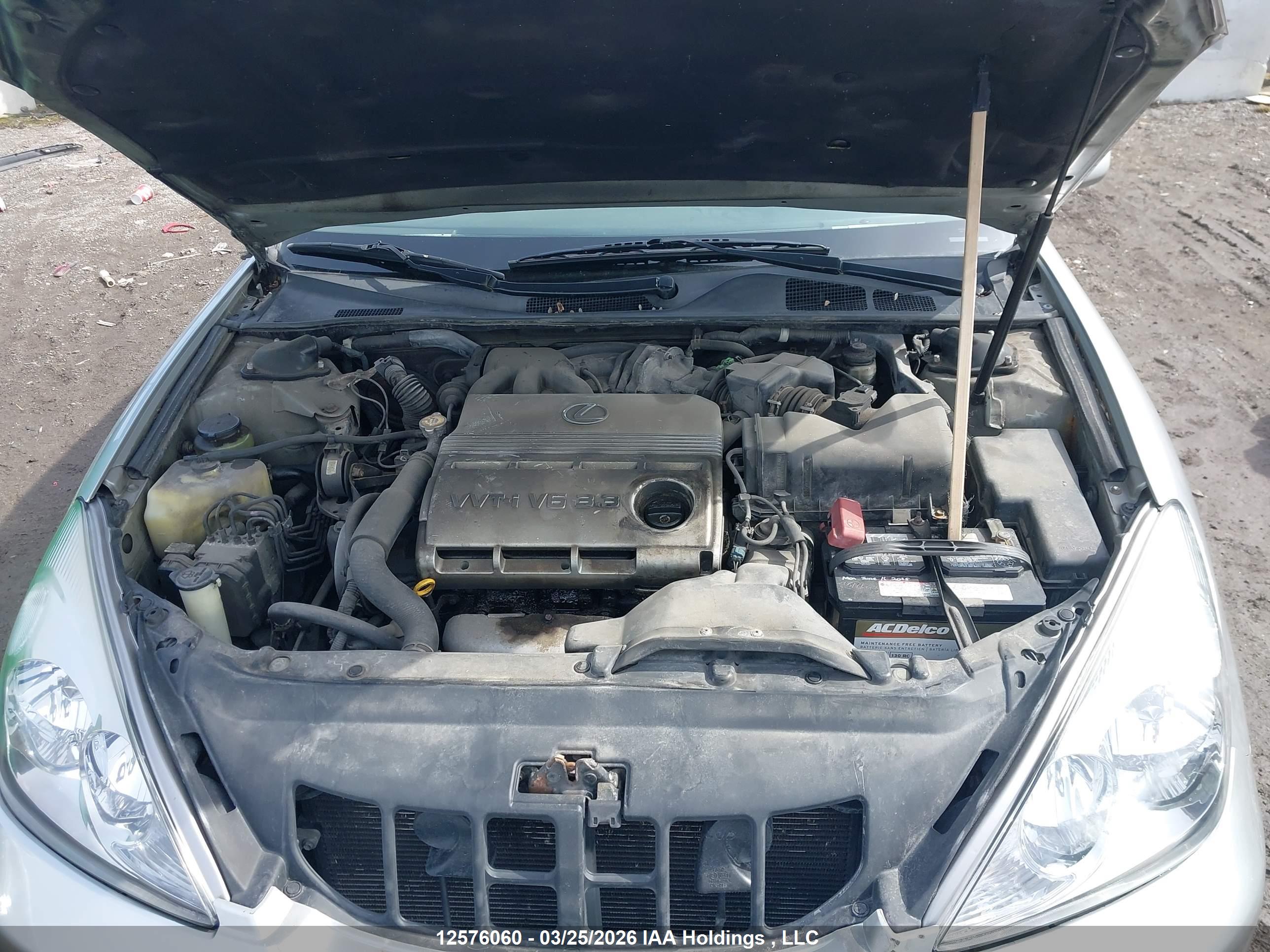 LEXUS ES image 10