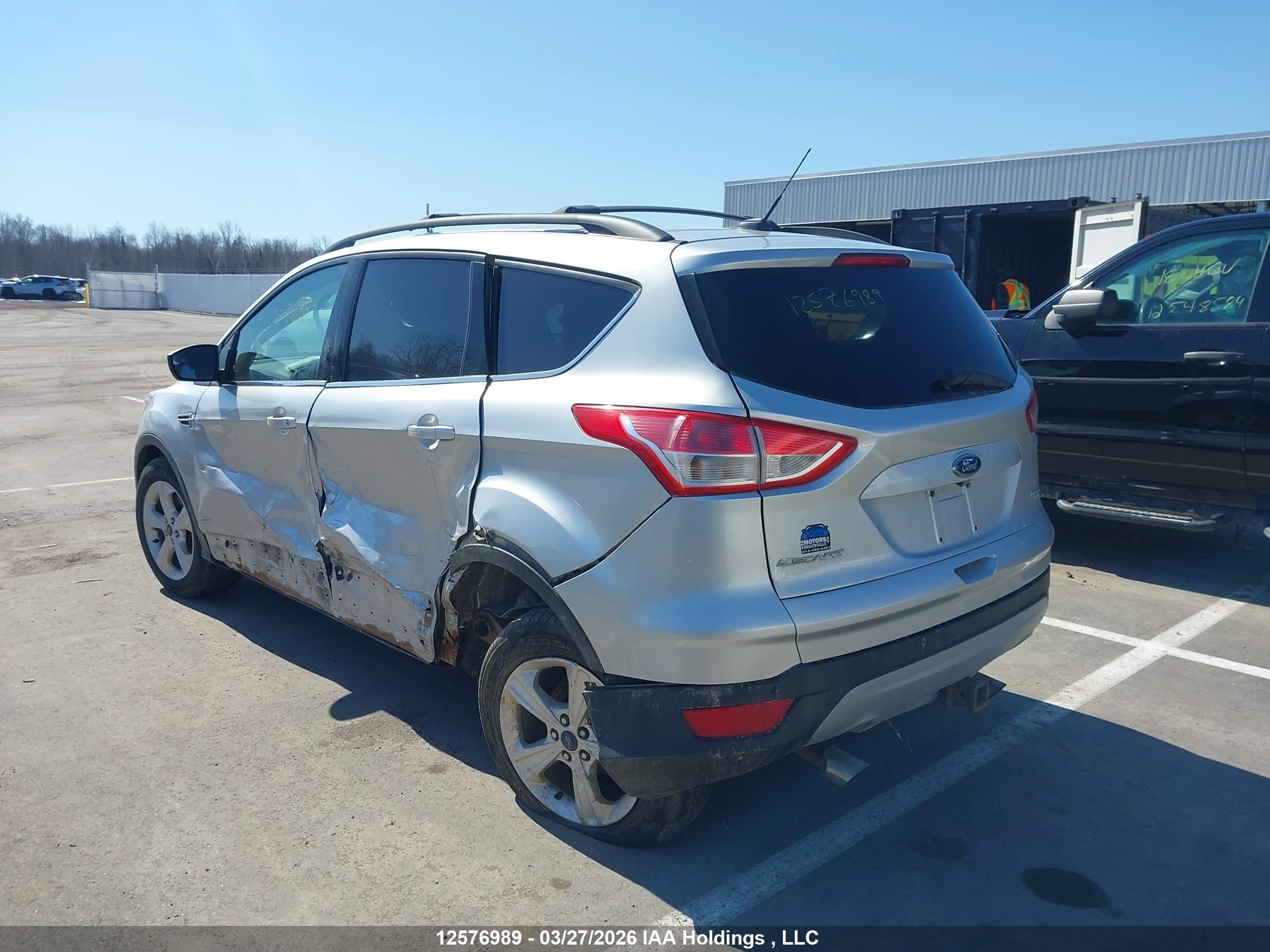 FORD ESCAPE image 3