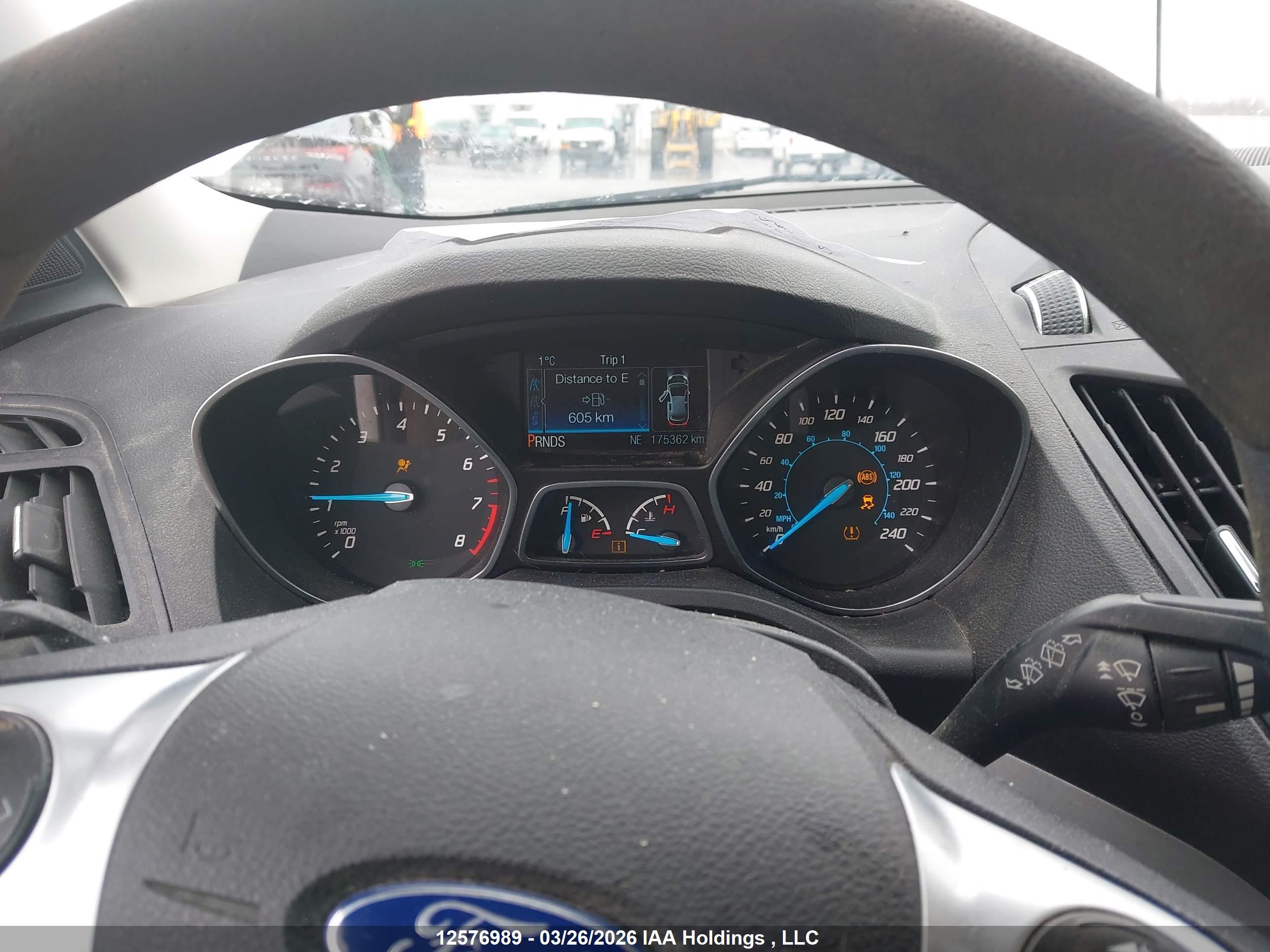 FORD ESCAPE image 7