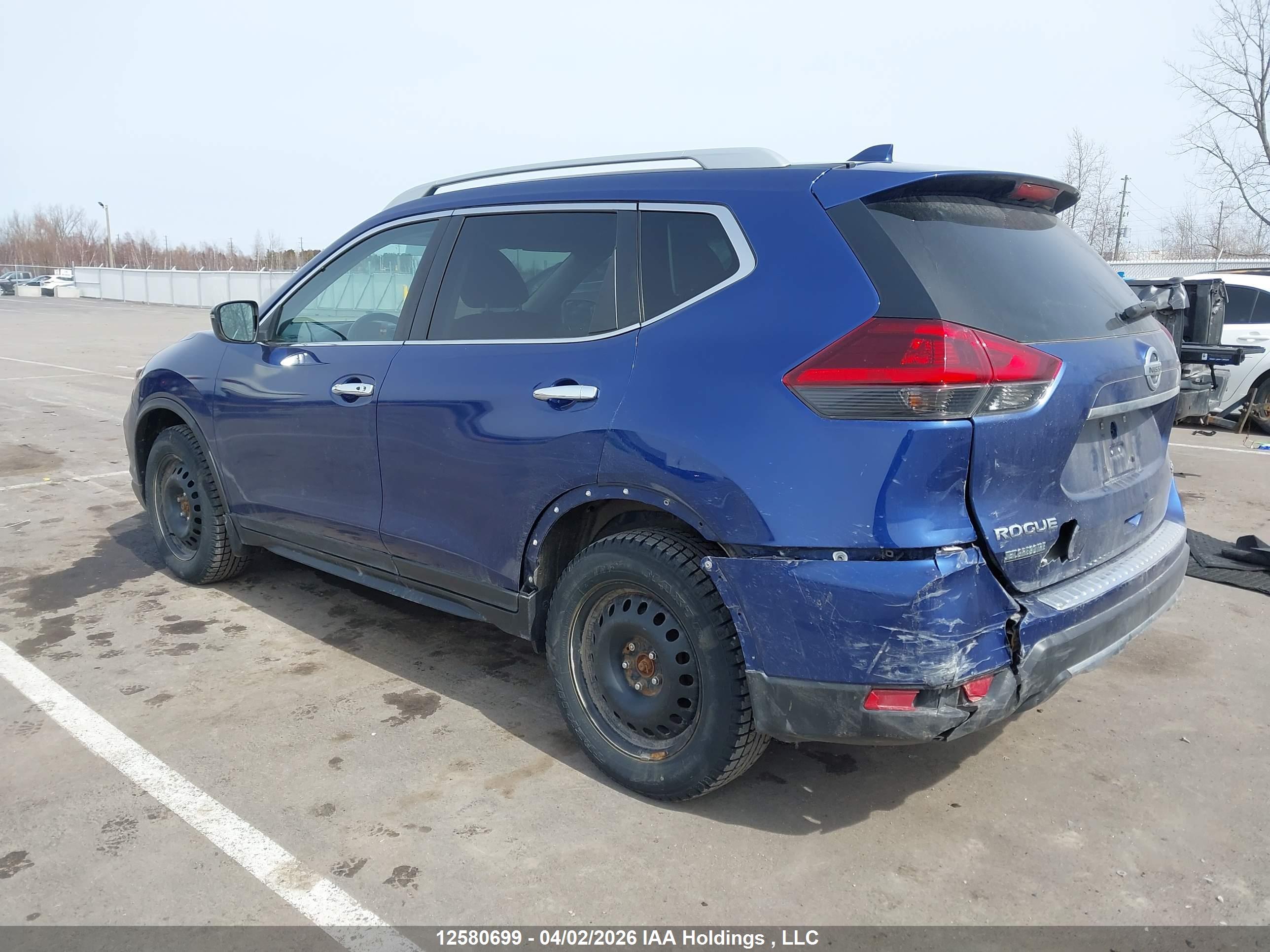 NISSAN ROGUE image 3