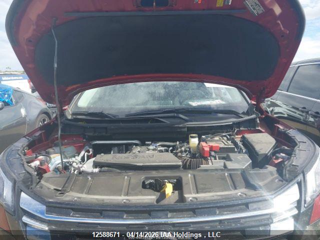 NISSAN ROGUE image 11