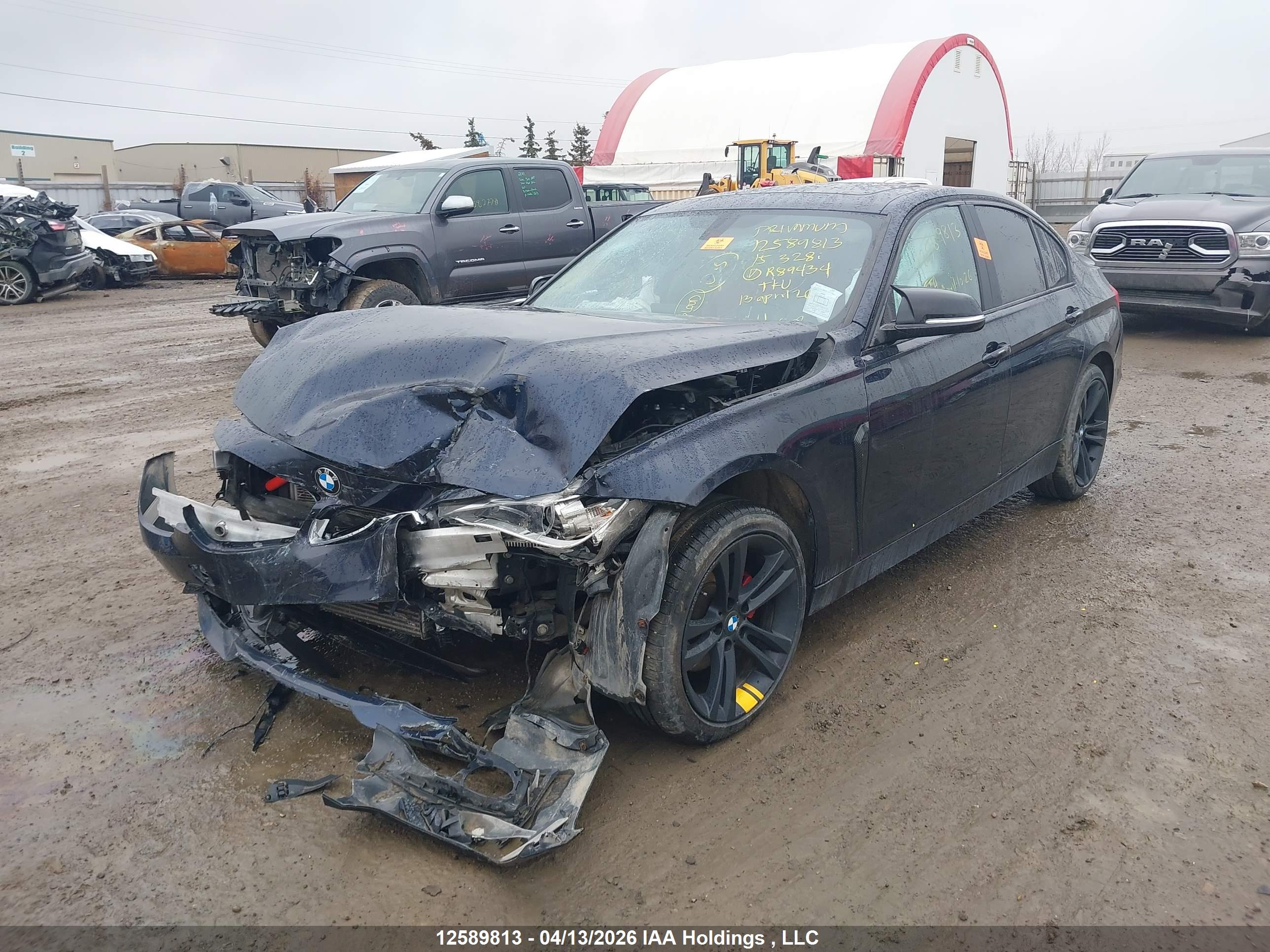 BMW 328I image 2