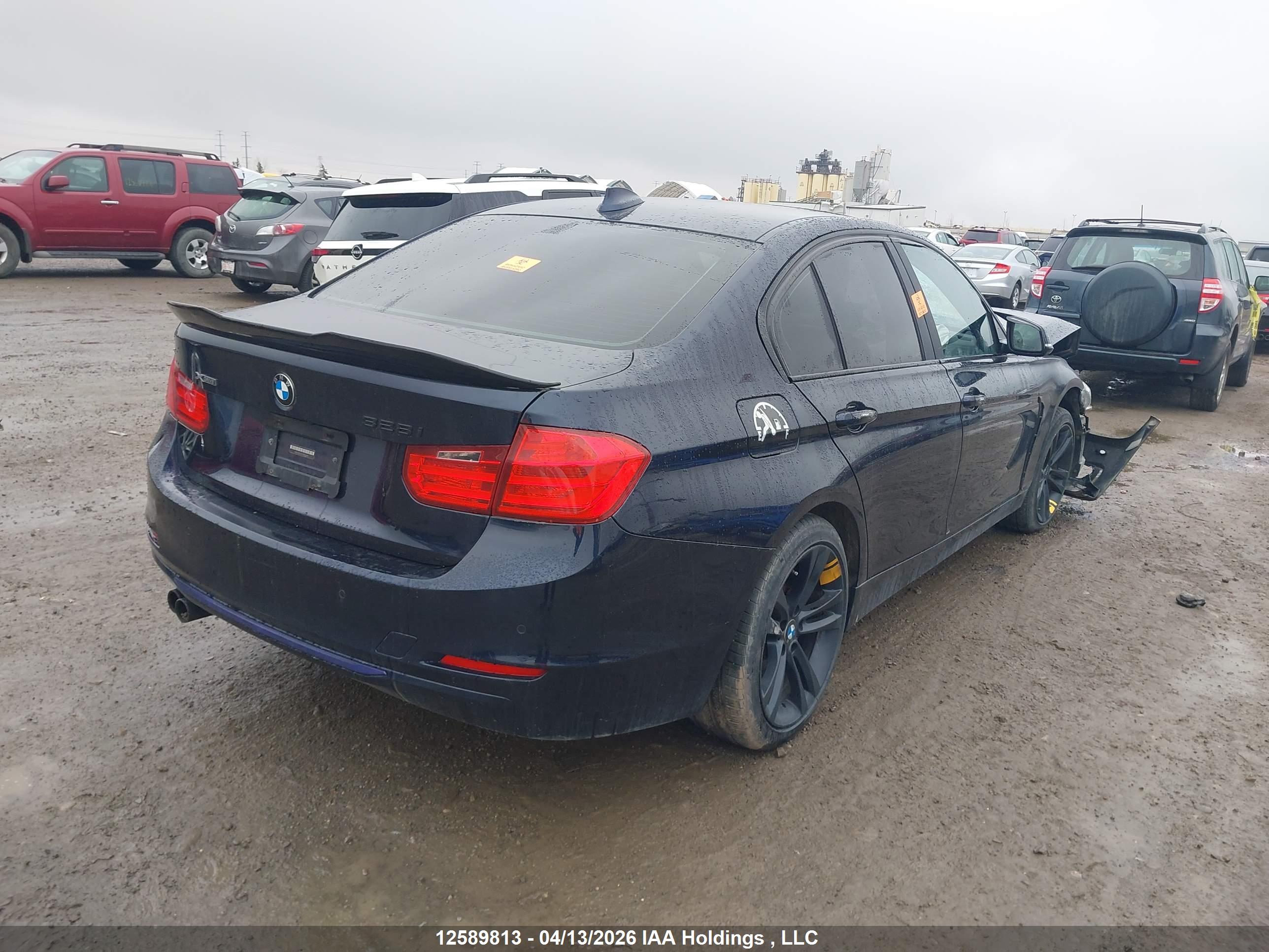 BMW 328I image 4