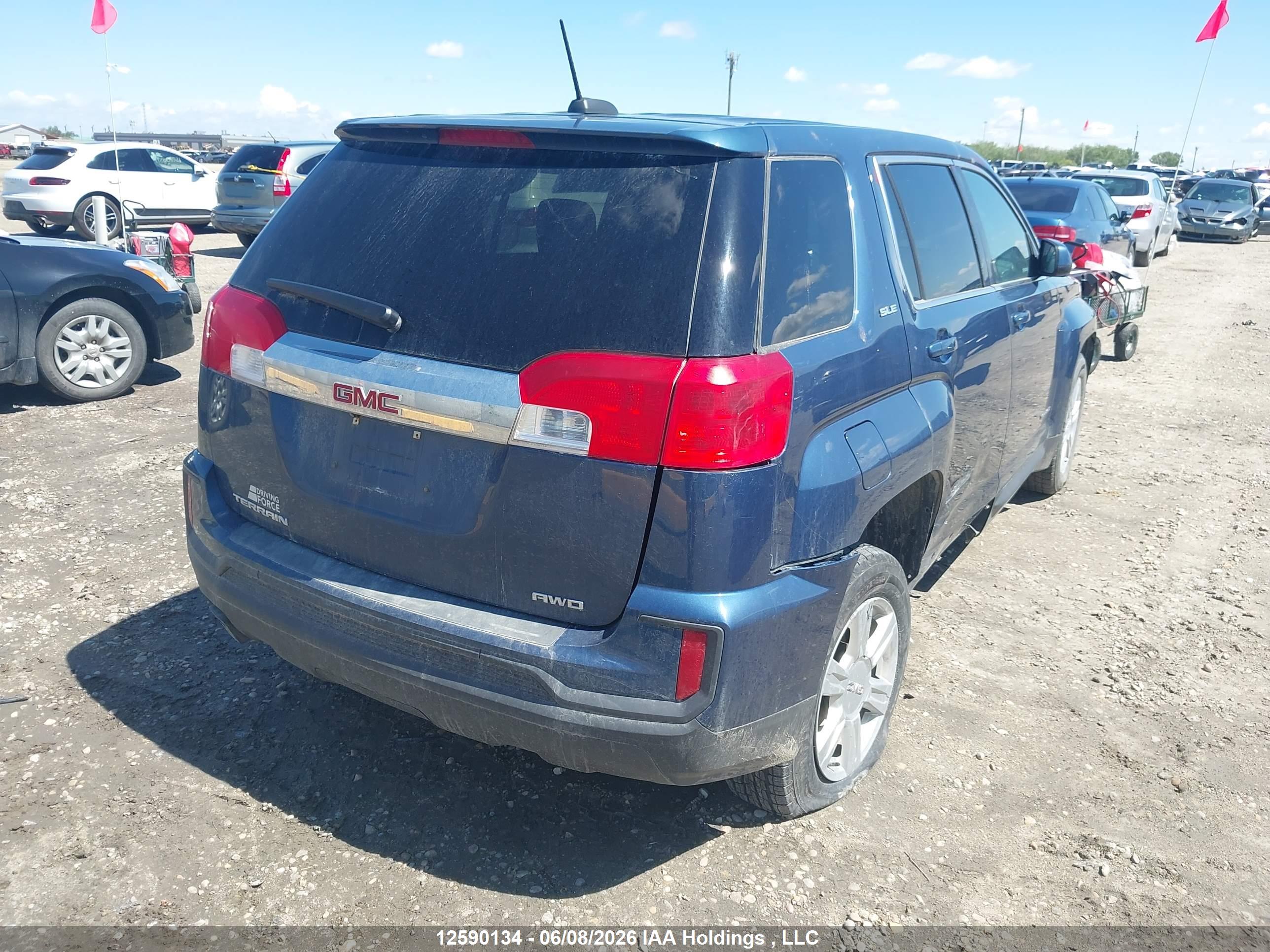 GMC TERRAIN image 4