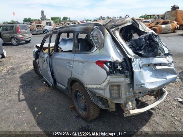MITSUBISHI OUTLANDER image 4