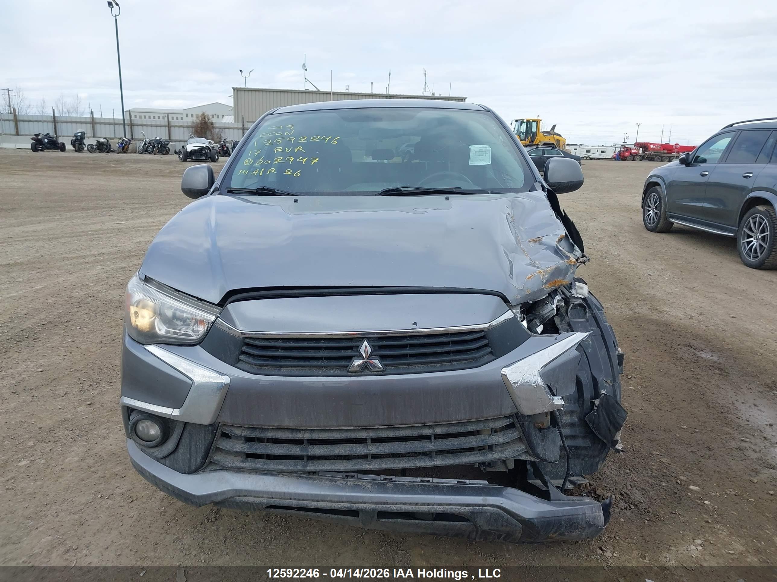 MITSUBISHI RVR image 11