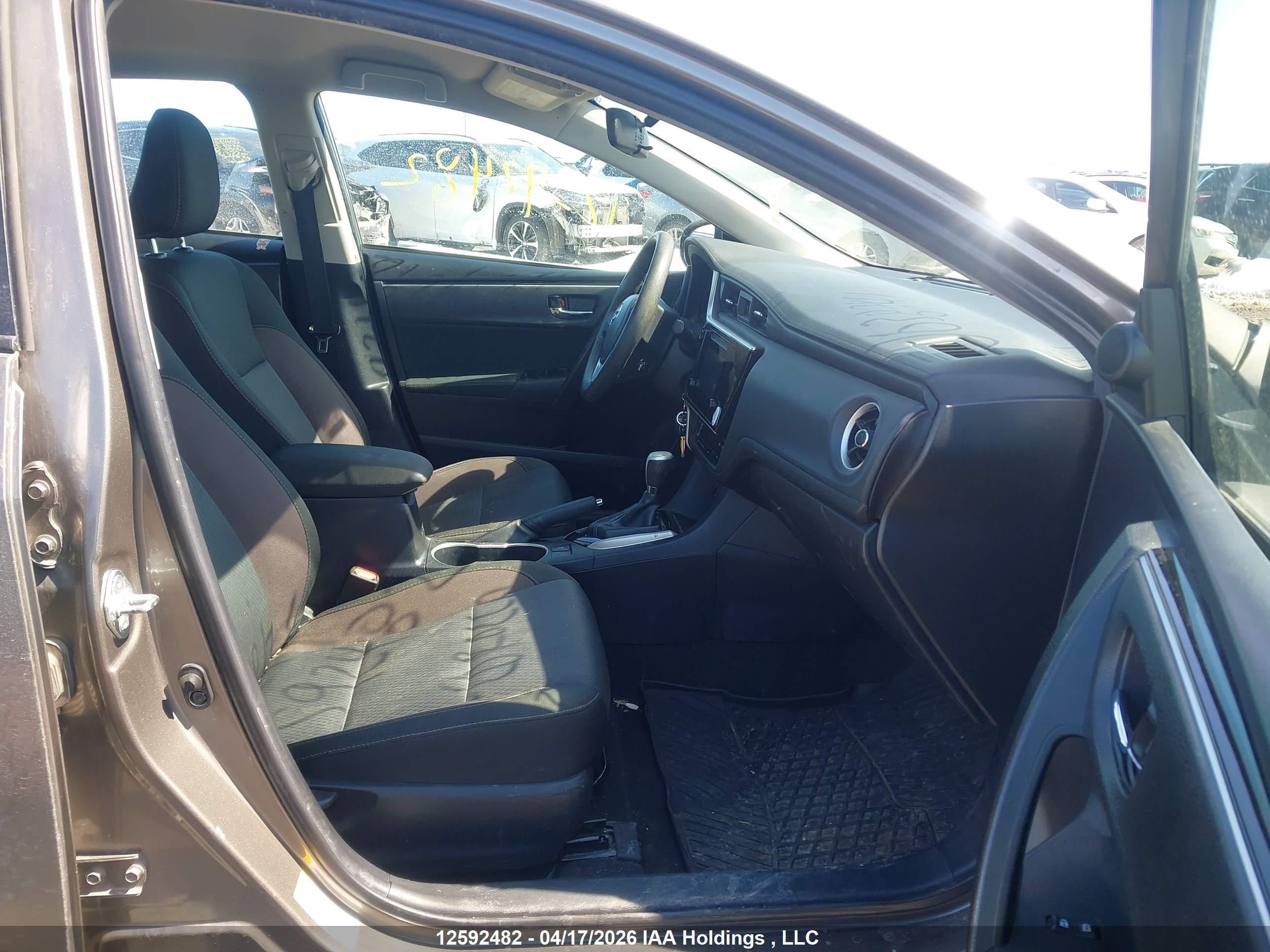 TOYOTA COROLLA image 5