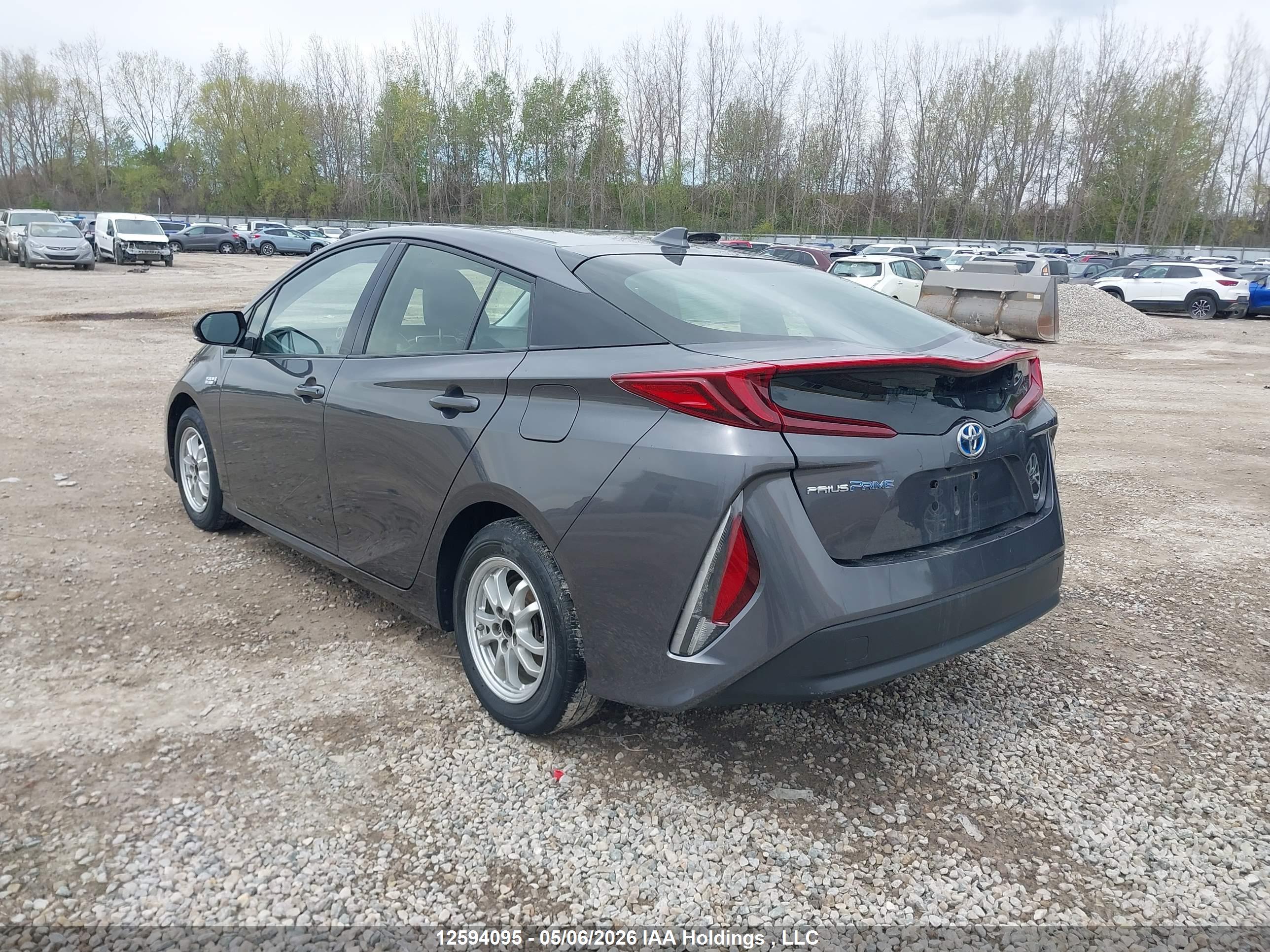 TOYOTA PRIUS image 3