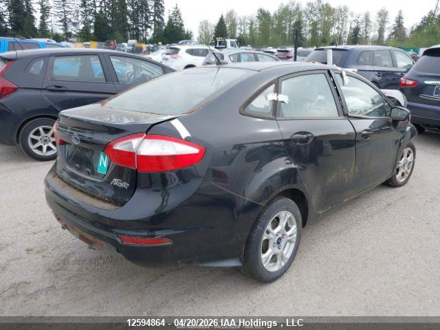 FORD FIESTA image 5