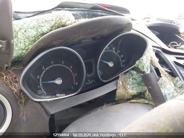 FORD FIESTA image 8