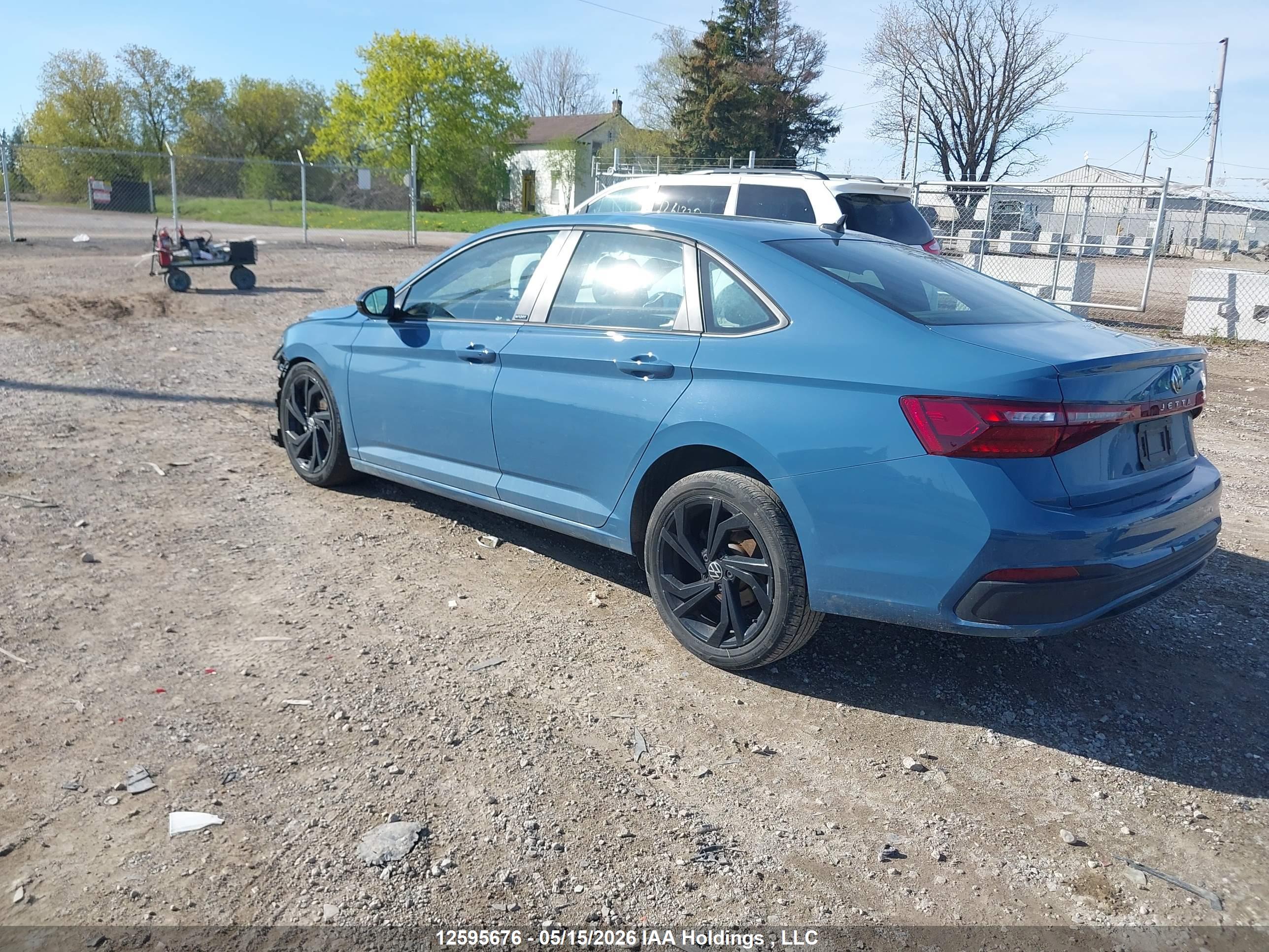 VOLKSWAGEN JETTA image 3