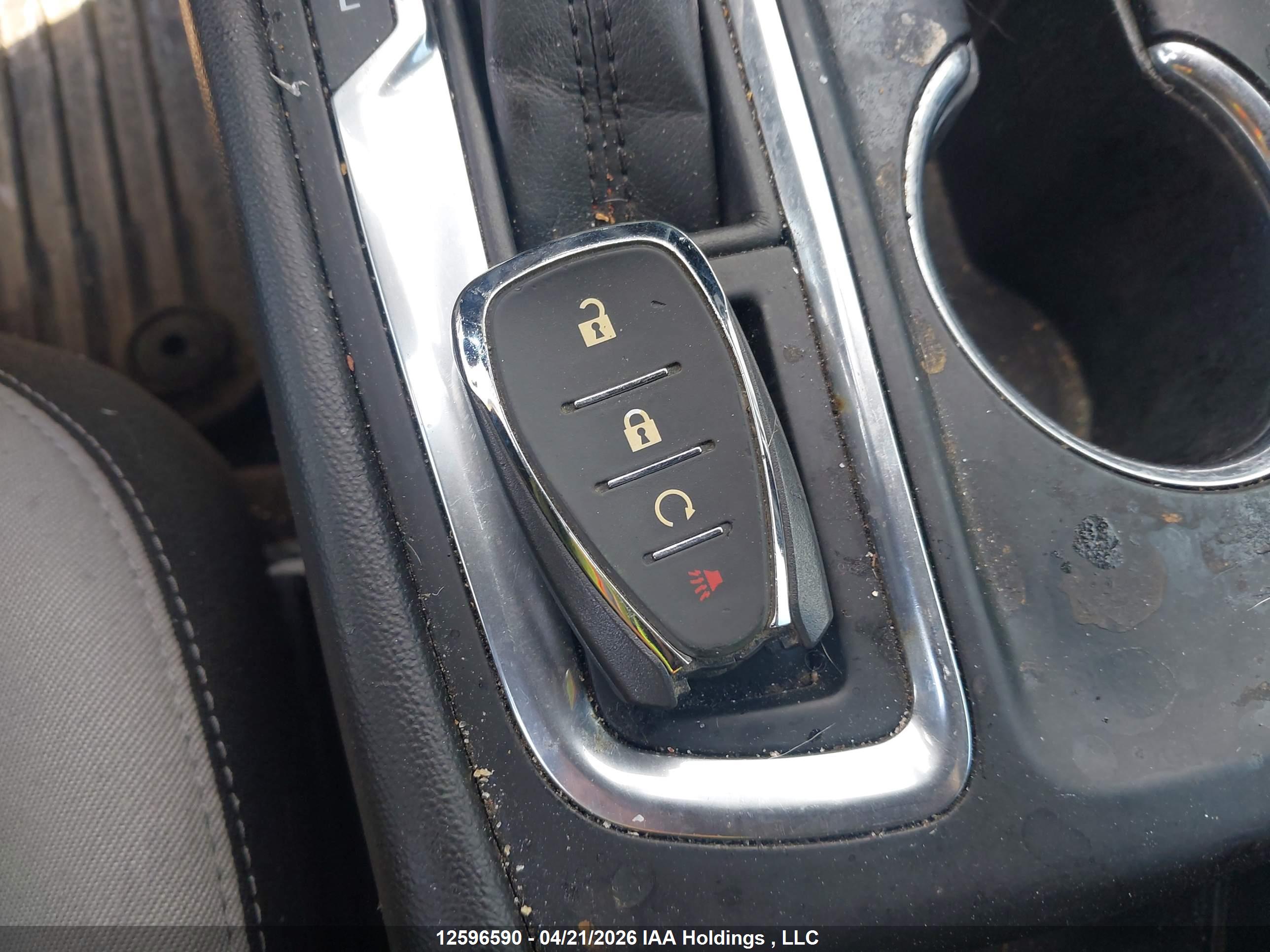 CHEVROLET EQUINOX image 11